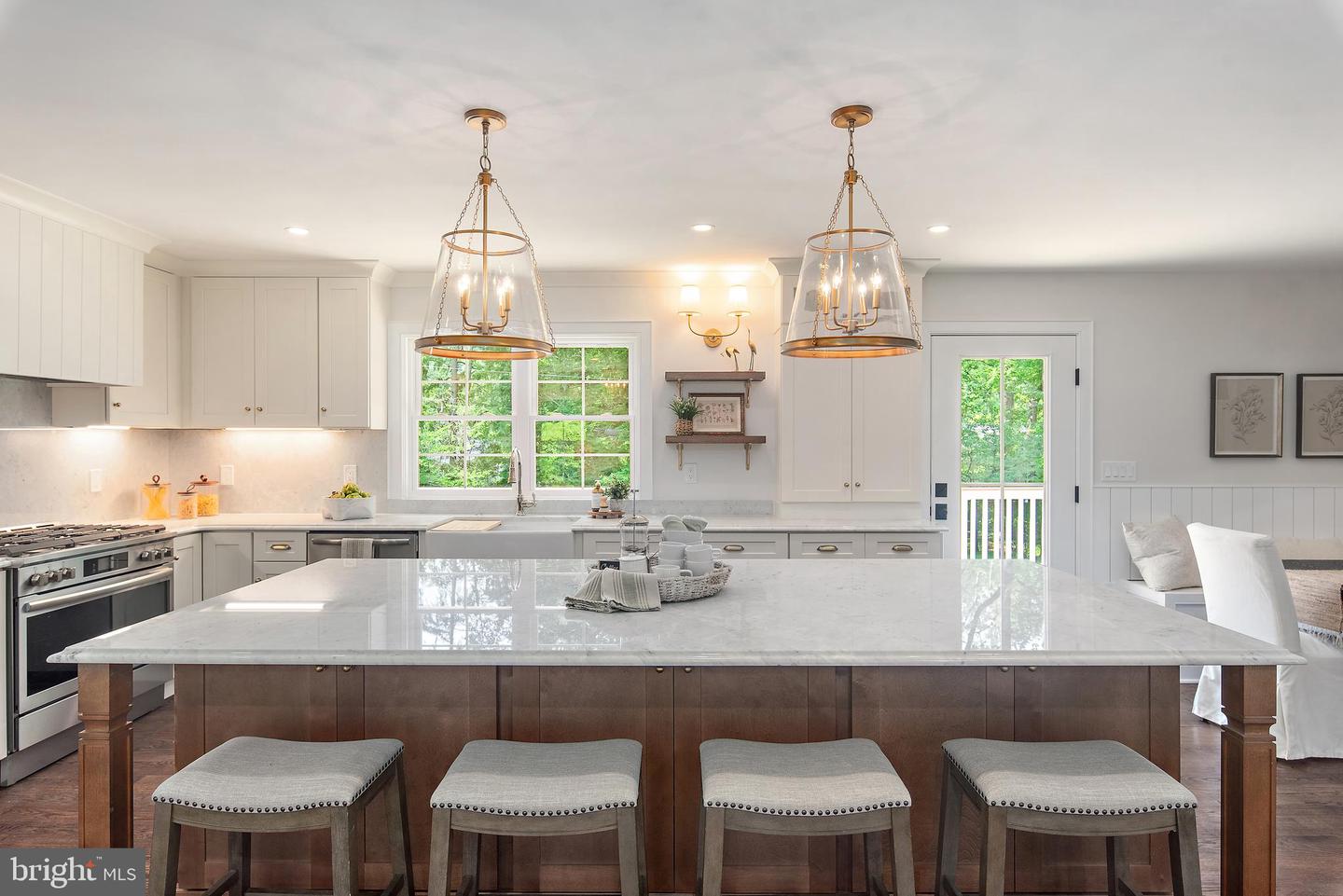Annapolis, Maryland, 21403, United States, 4 Bedrooms Bedrooms, ,5 BathroomsBathrooms,Residential,For Sale,1900943
