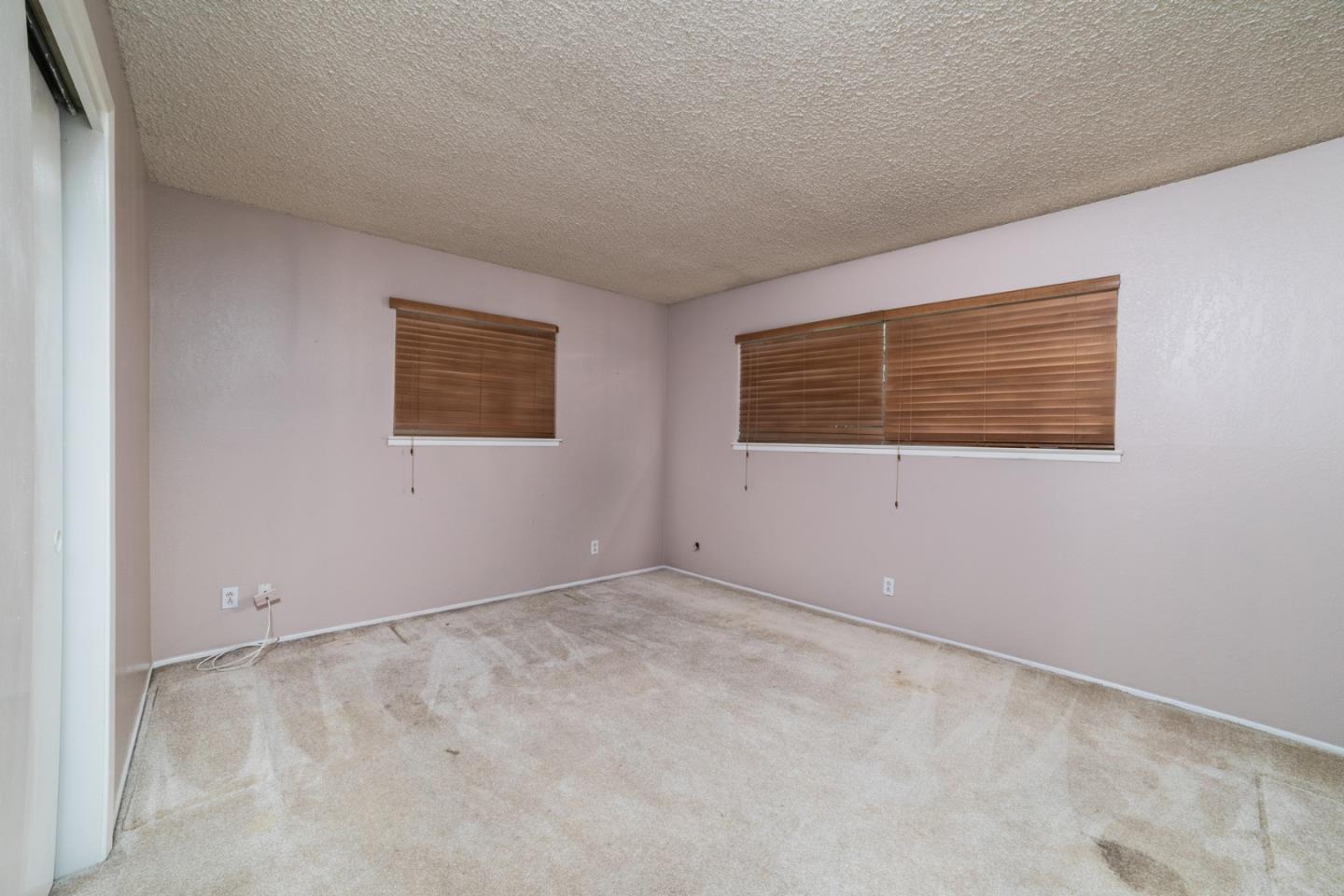 Clovis, California, 93611, United States, 4 Bedrooms Bedrooms, ,2 BathroomsBathrooms,Residential,For Sale,1907507