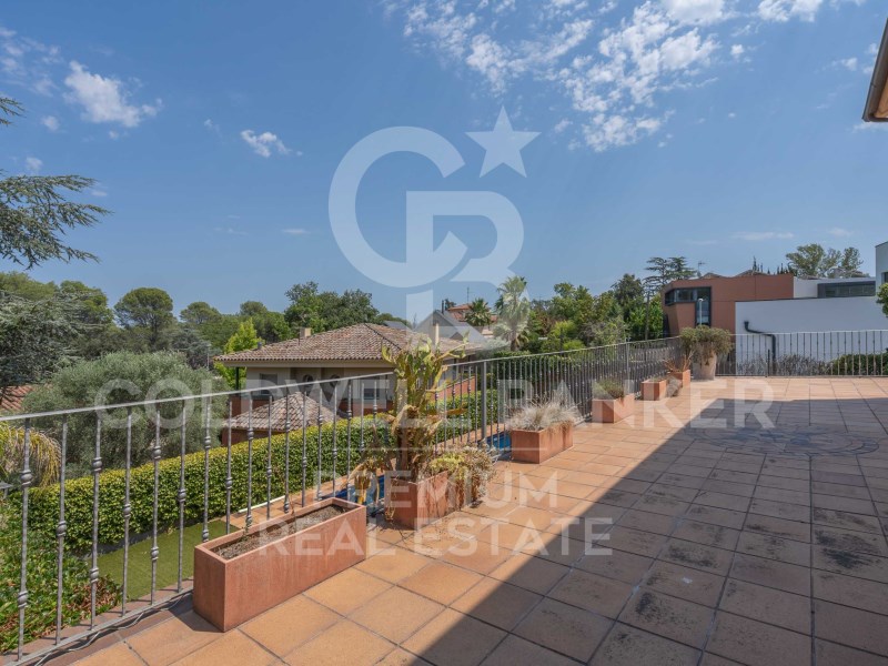 Cerdanyola del Vallès, Catalonia, ES, 4 Bedrooms Bedrooms, ,4 BathroomsBathrooms,Residential,For Sale,1613649