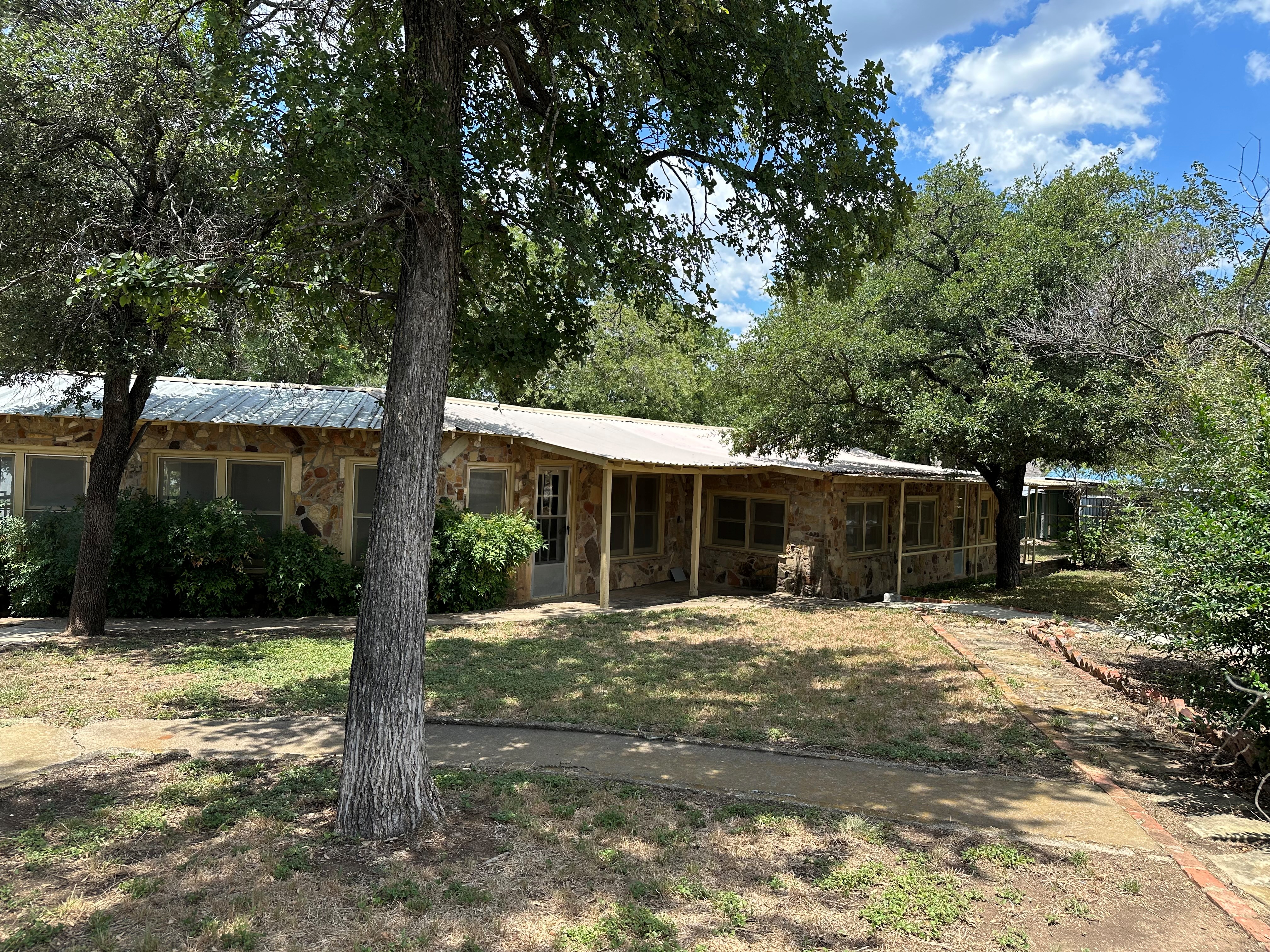 Bridgeport, Texas, 76426, United States, 3 Bedrooms Bedrooms, ,1 BathroomBathrooms,Residential,For Sale,1880460