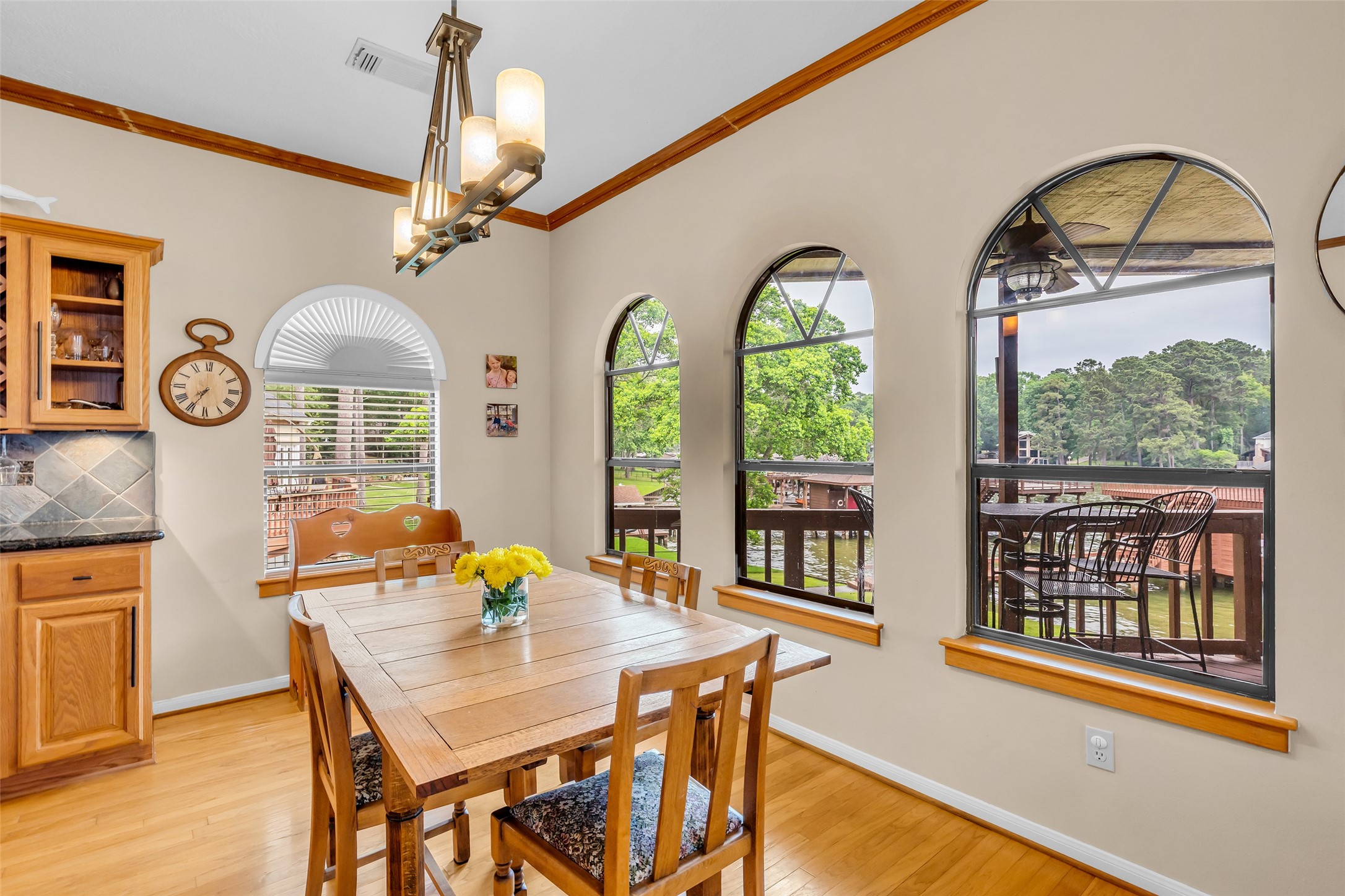  33 Harbour Point Circle - 物件實景