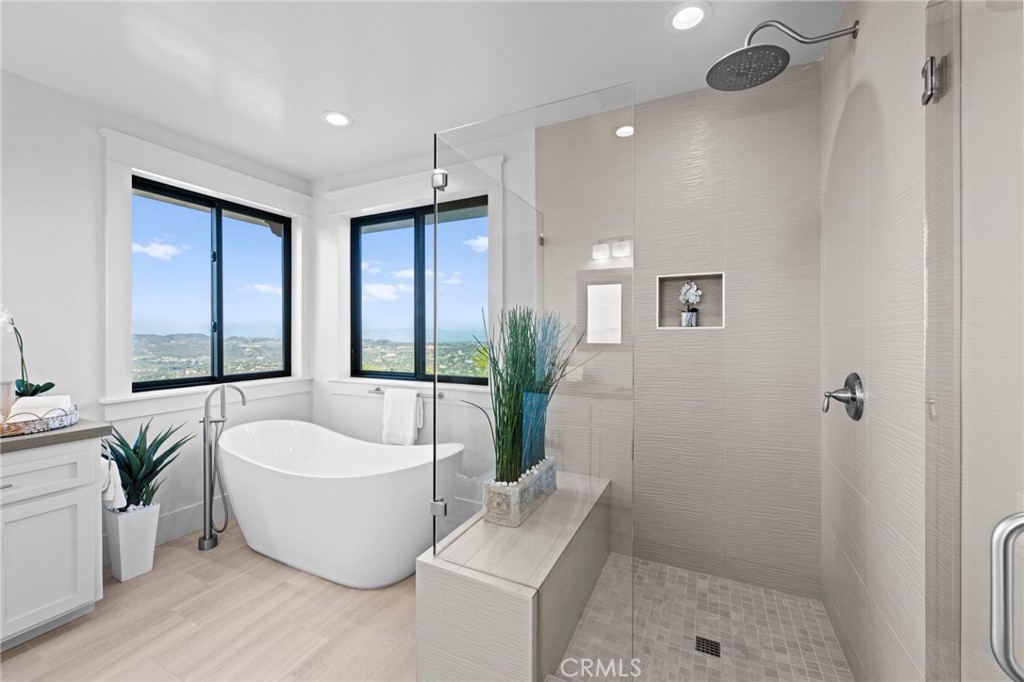 Murrieta, California, 92562, United States, 4 Bedrooms Bedrooms, ,4 BathroomsBathrooms,Residential,For Sale,1991756