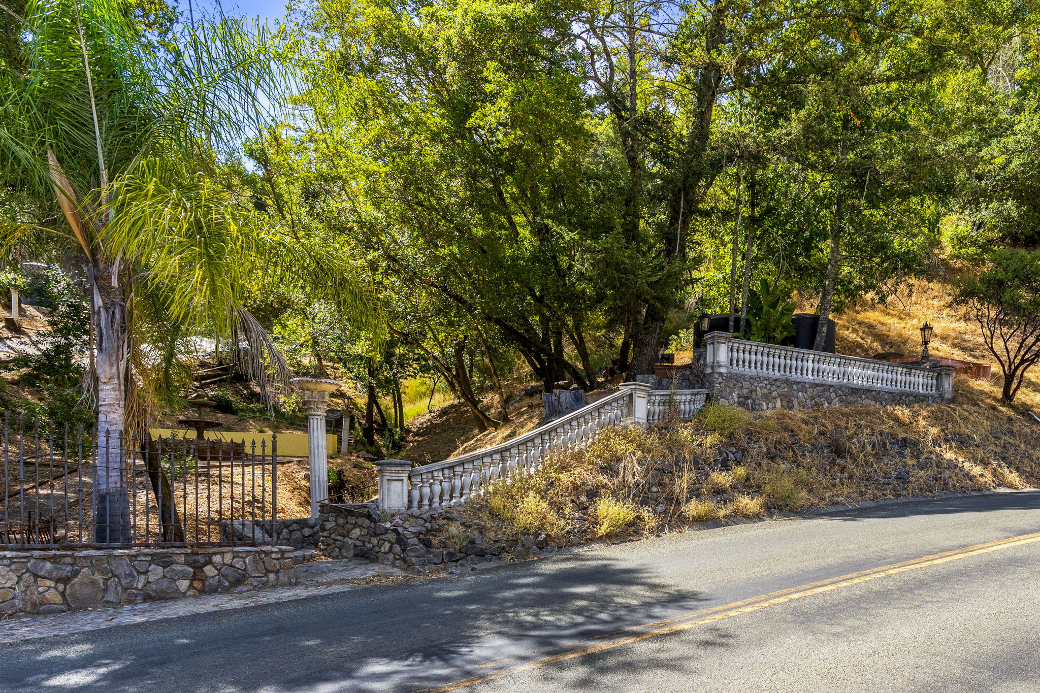  2145 NW Mount Veeder Rd - 物件實景