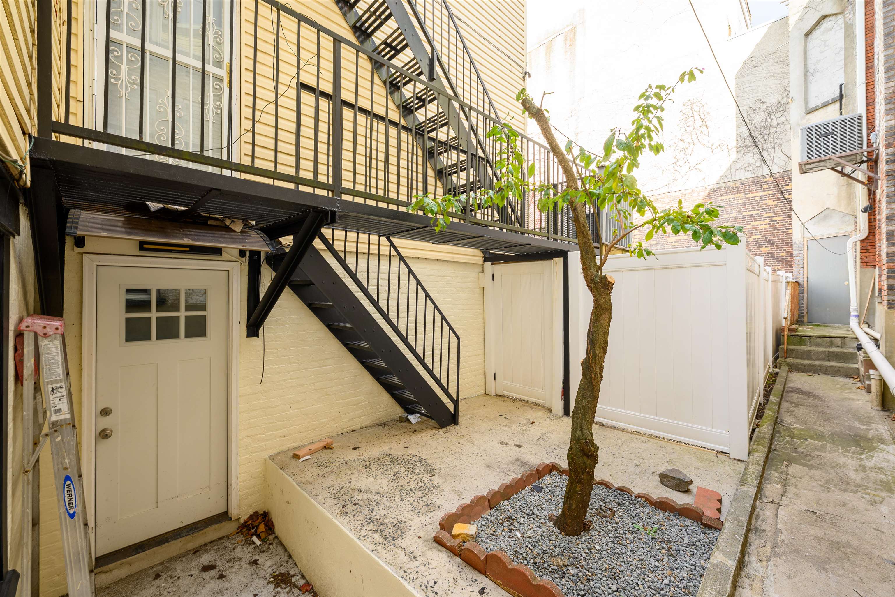 Jersey City, New Jersey, 07307, United States, 3 Bedrooms Bedrooms, ,2 BathroomsBathrooms,Residential,For Sale,1996189