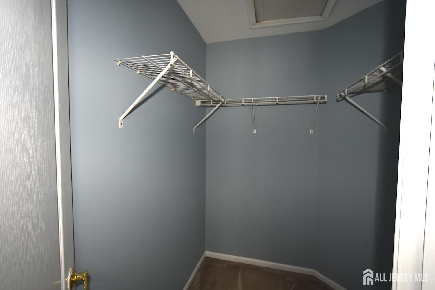 North Brunswick, New Jersey, 08902, United States, 3 Bedrooms Bedrooms, ,3 BathroomsBathrooms,Residential,For Sale,1992590