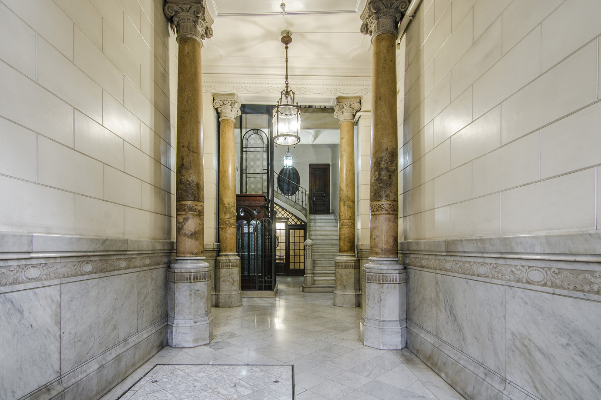  Impressive apartment in the block of discord in the heart of Passeig de Gracia - 物件實景