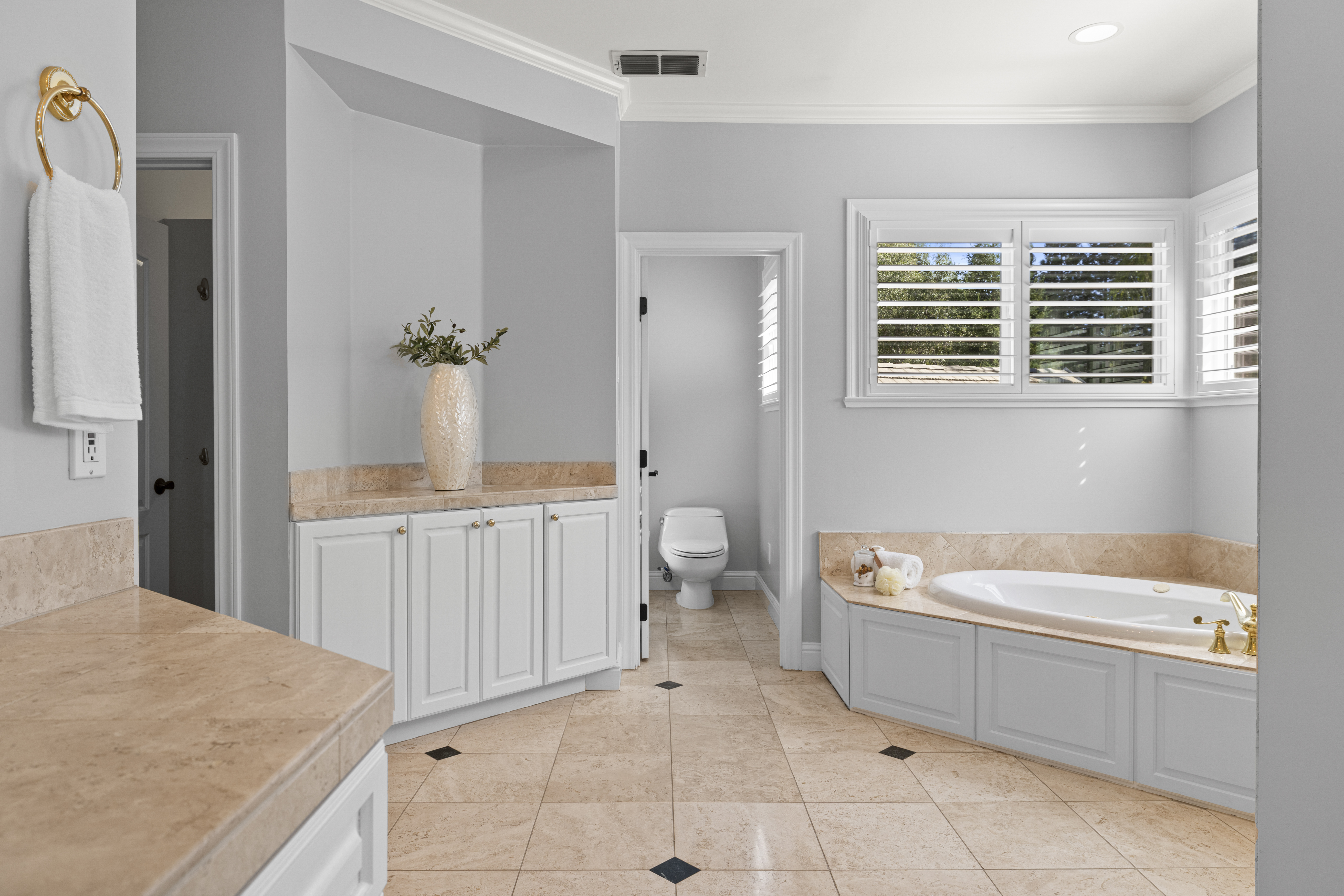  5101 Embassy Lane, Fair Oaks, CA 95628 - 物件實景