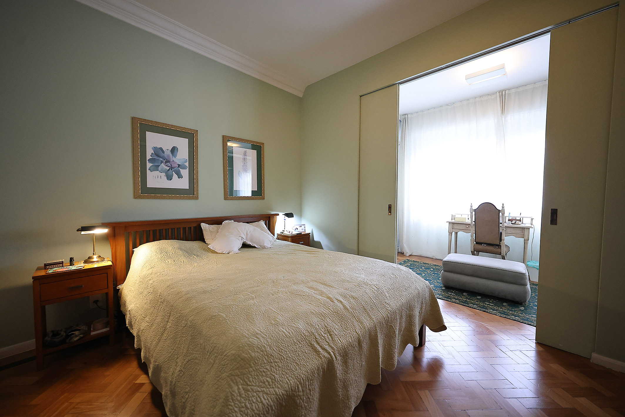  Apartment with Treetop Views on Praça Eugênio Jardim - 物件實景