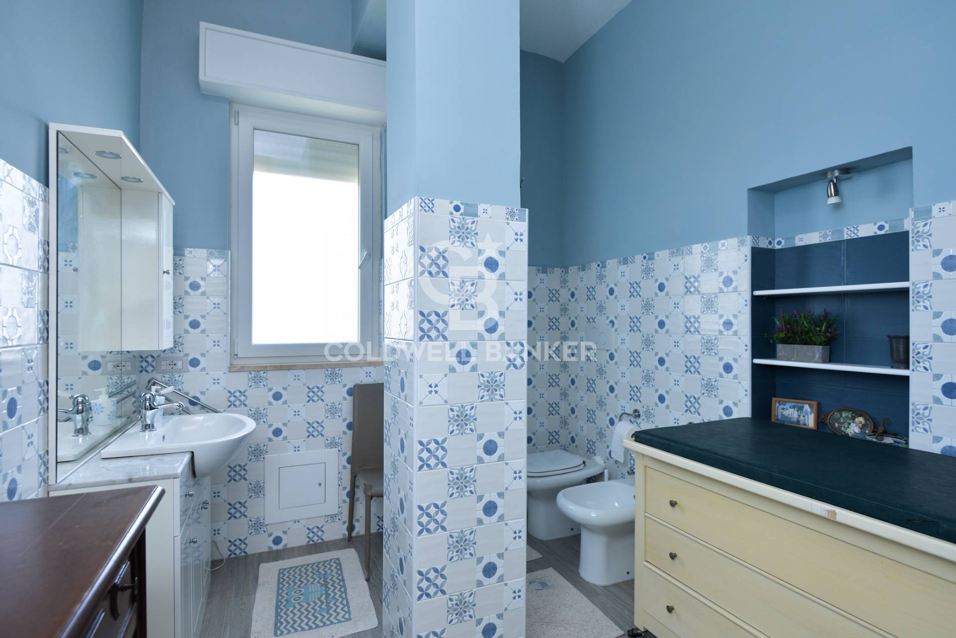 Lecce, Lecce, 73100, IT, 5 Bedrooms Bedrooms, ,3 BathroomsBathrooms,Residential,For Sale,1877519