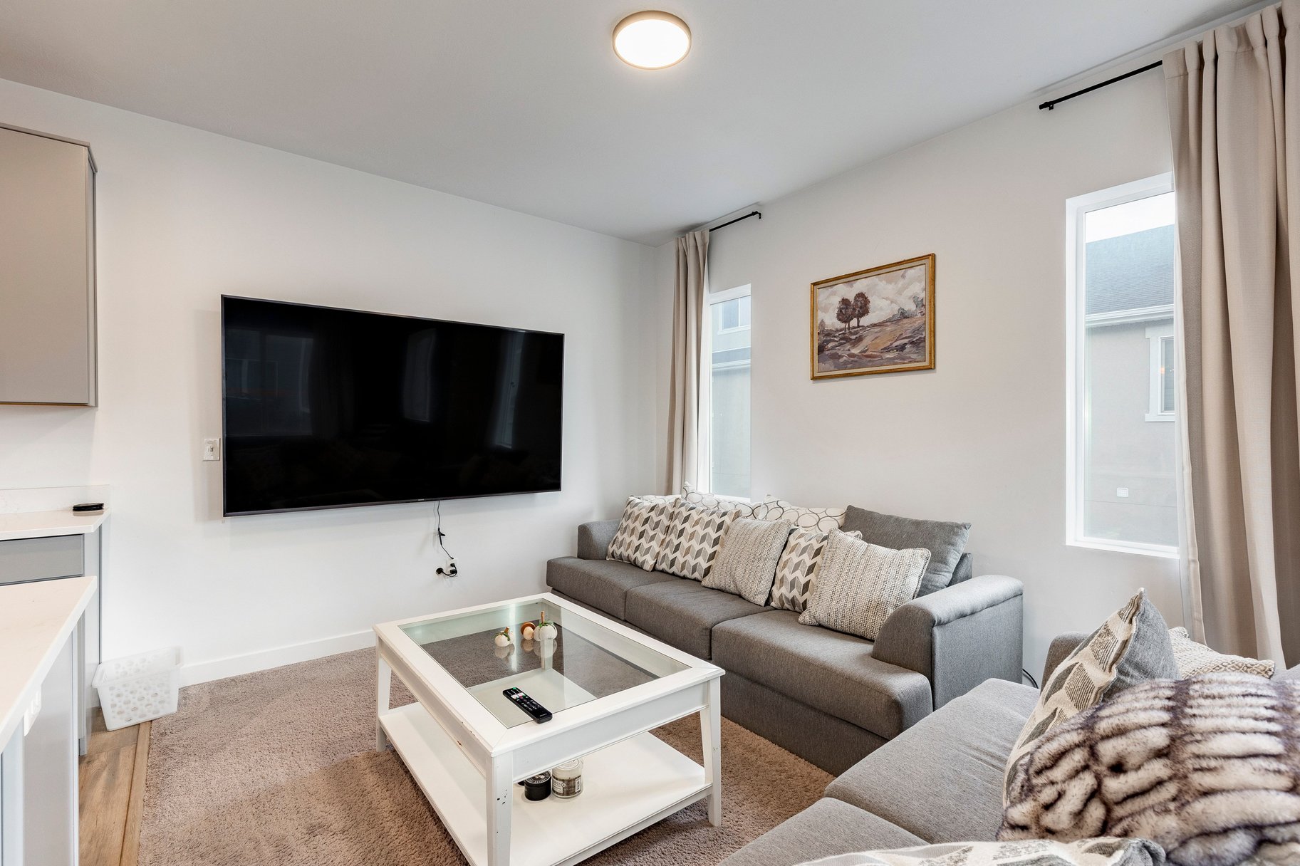  Clean and Updated End Unit Townhome - 物件實景