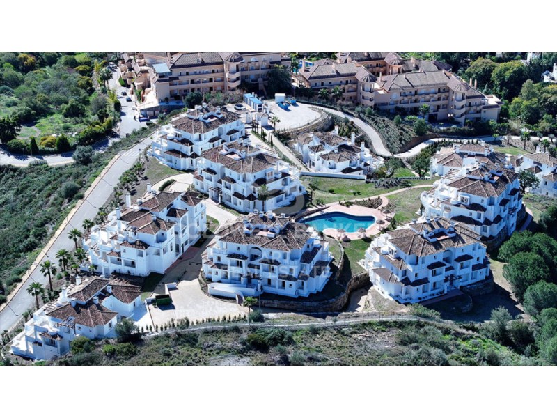 Marbella, Andalusia, ES, 2 Bedrooms Bedrooms, ,2 BathroomsBathrooms,Residential,For Sale,1940134