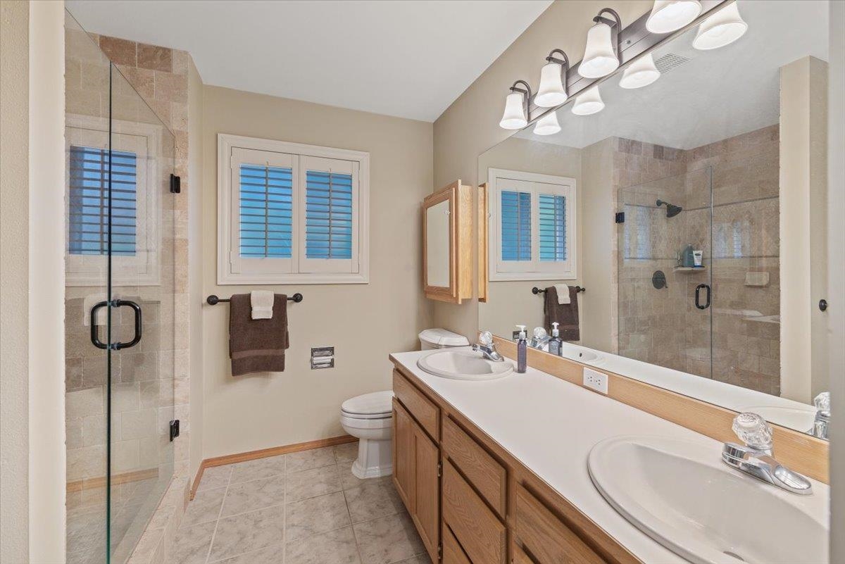 Spokane, Washington, 99223, United States, 3 Bedrooms Bedrooms, ,2 BathroomsBathrooms,Residential,For Sale,1891426