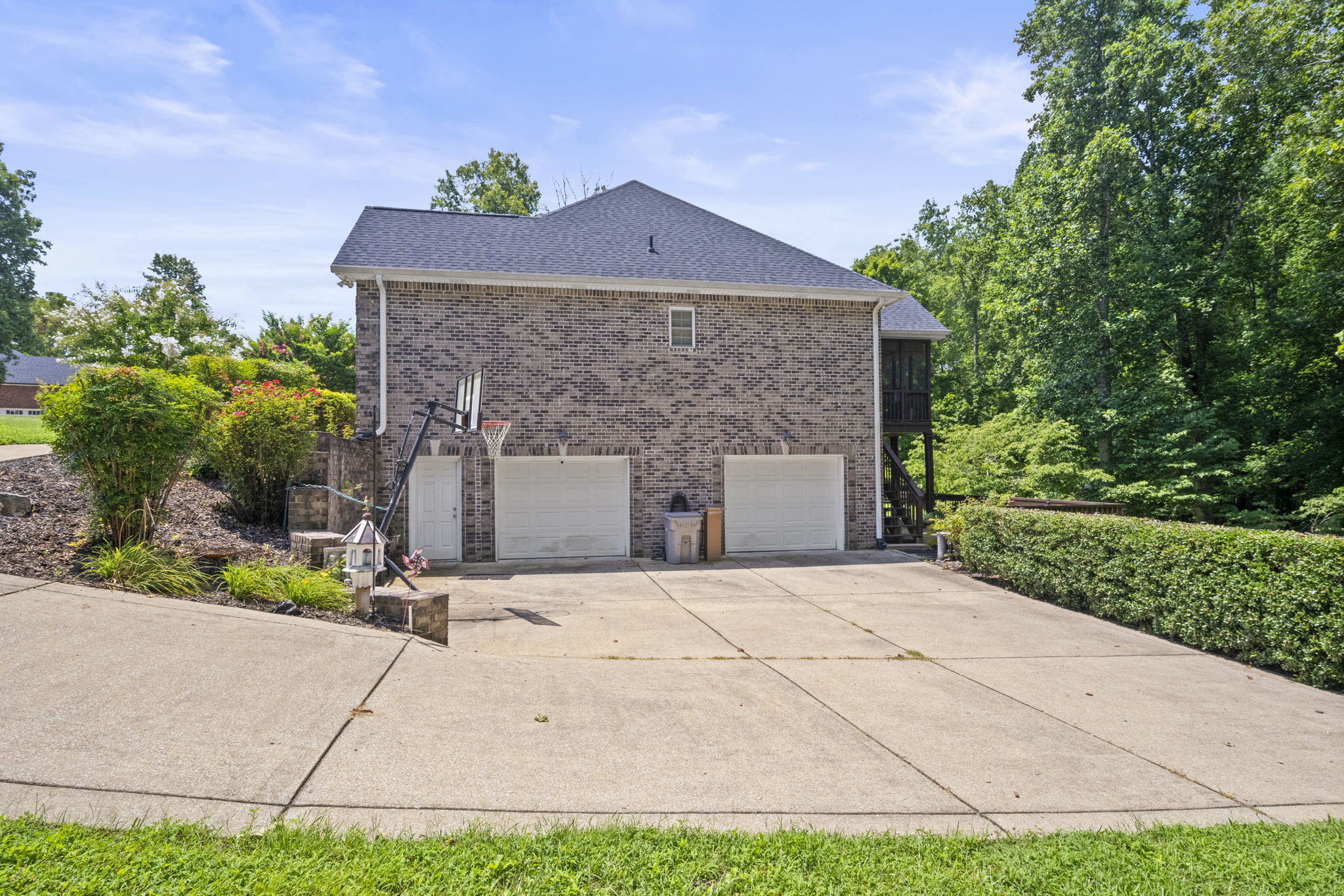 Ashland City, Tennessee, 37015, United States, 3 Bedrooms Bedrooms, ,3 BathroomsBathrooms,Residential,For Sale,1983979