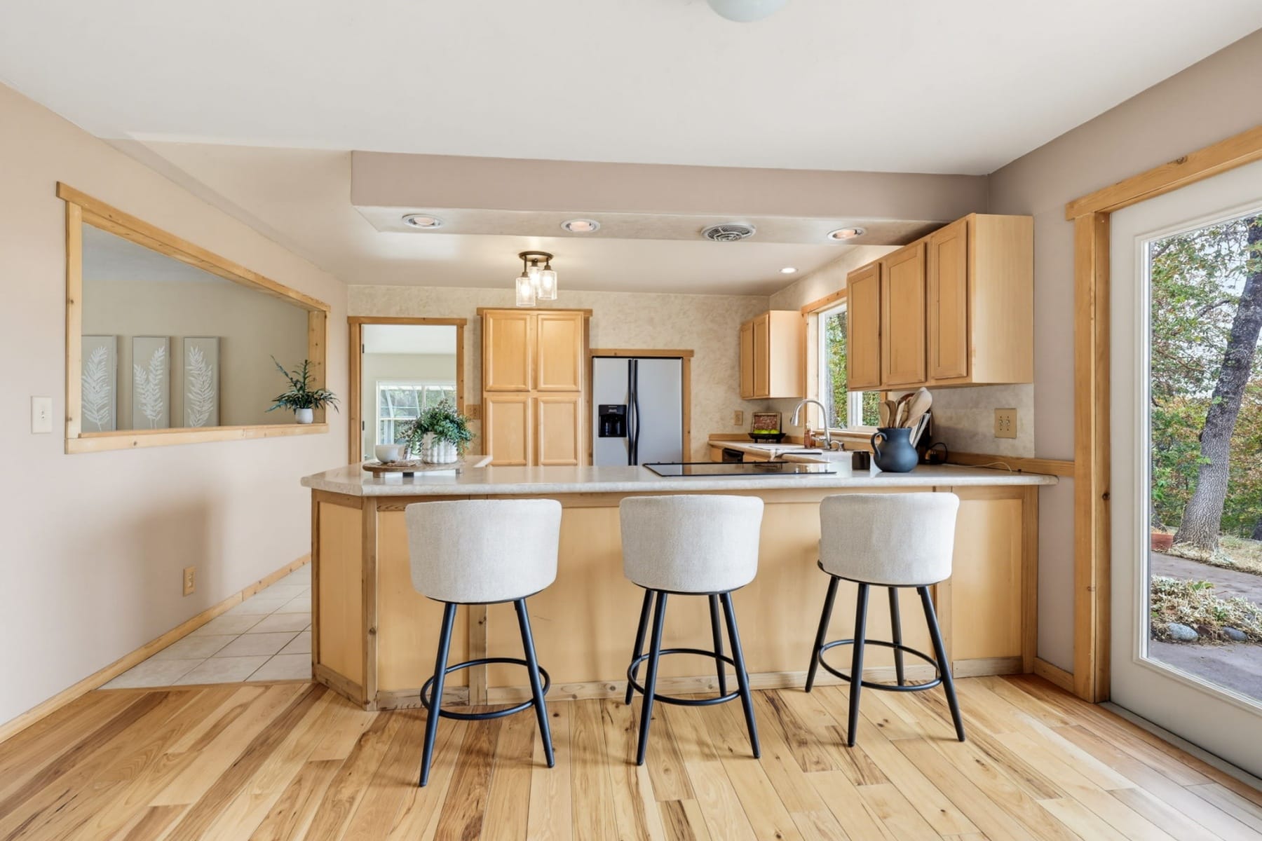  2590 Siskiyou Highway Ashland, OR 97520 - 物件實景
