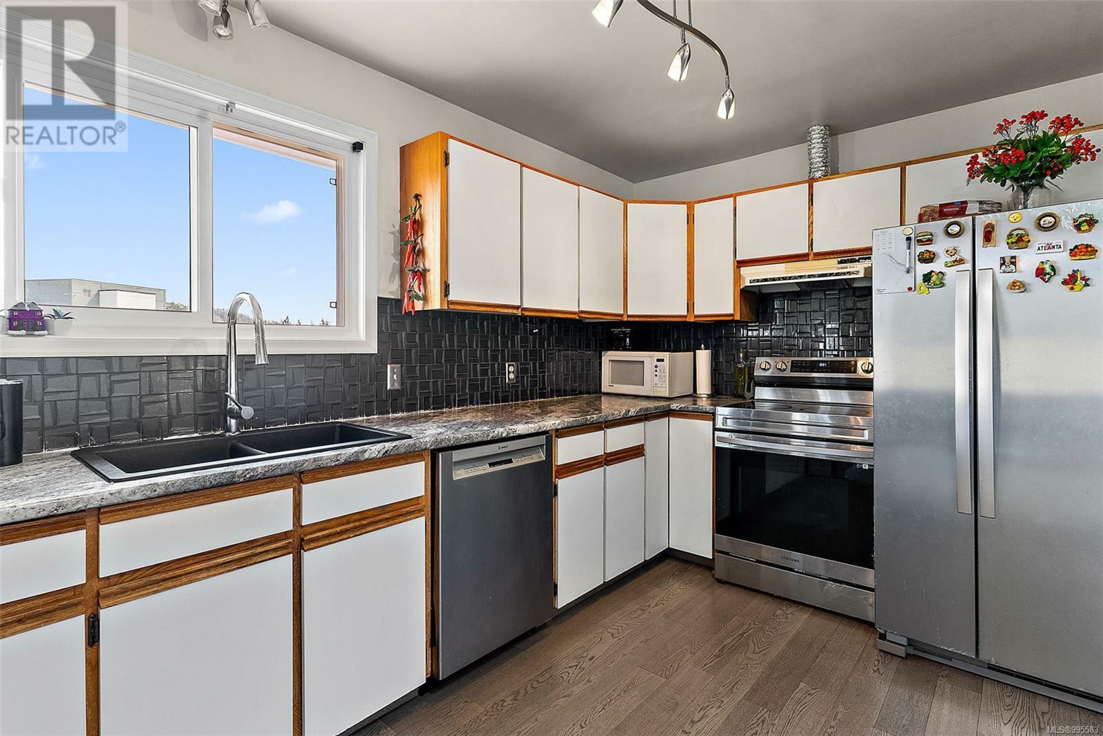 LANGFORD, British Columbia, V9B 5H6, CA, 3 Bedrooms Bedrooms, ,2 BathroomsBathrooms,Residential,For Sale,1875779