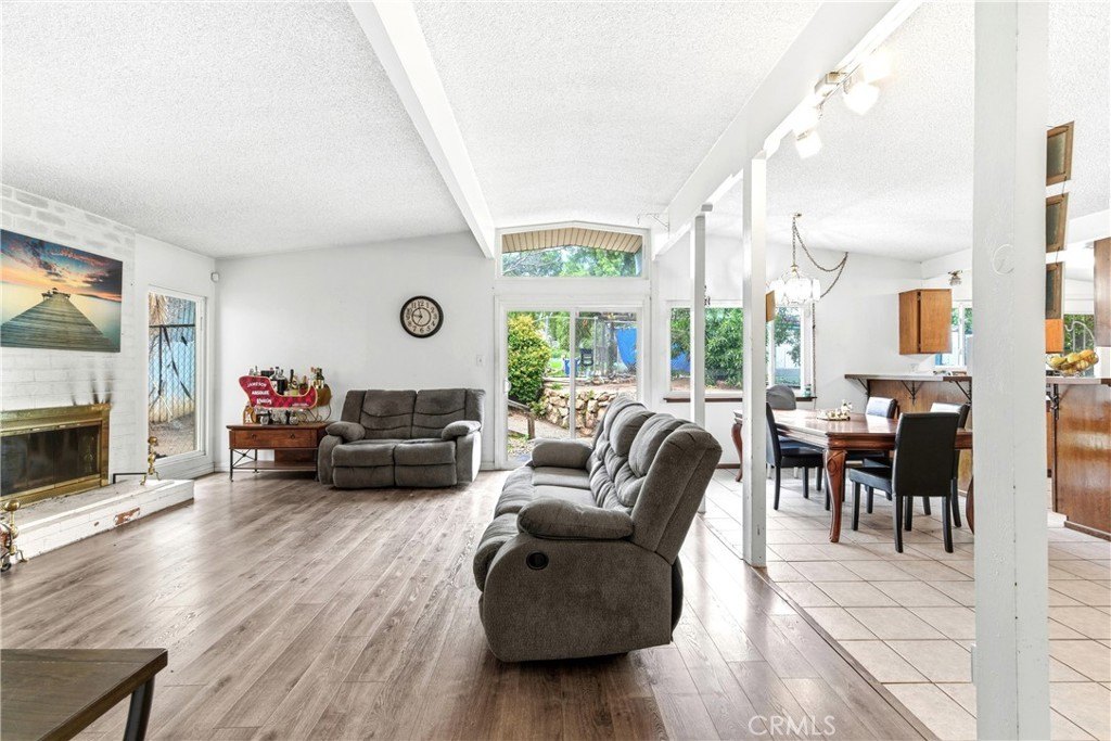 Jurupa Valley, California, 92509, United States, 4 Bedrooms Bedrooms, ,3 BathroomsBathrooms,Residential,For Sale,2008613