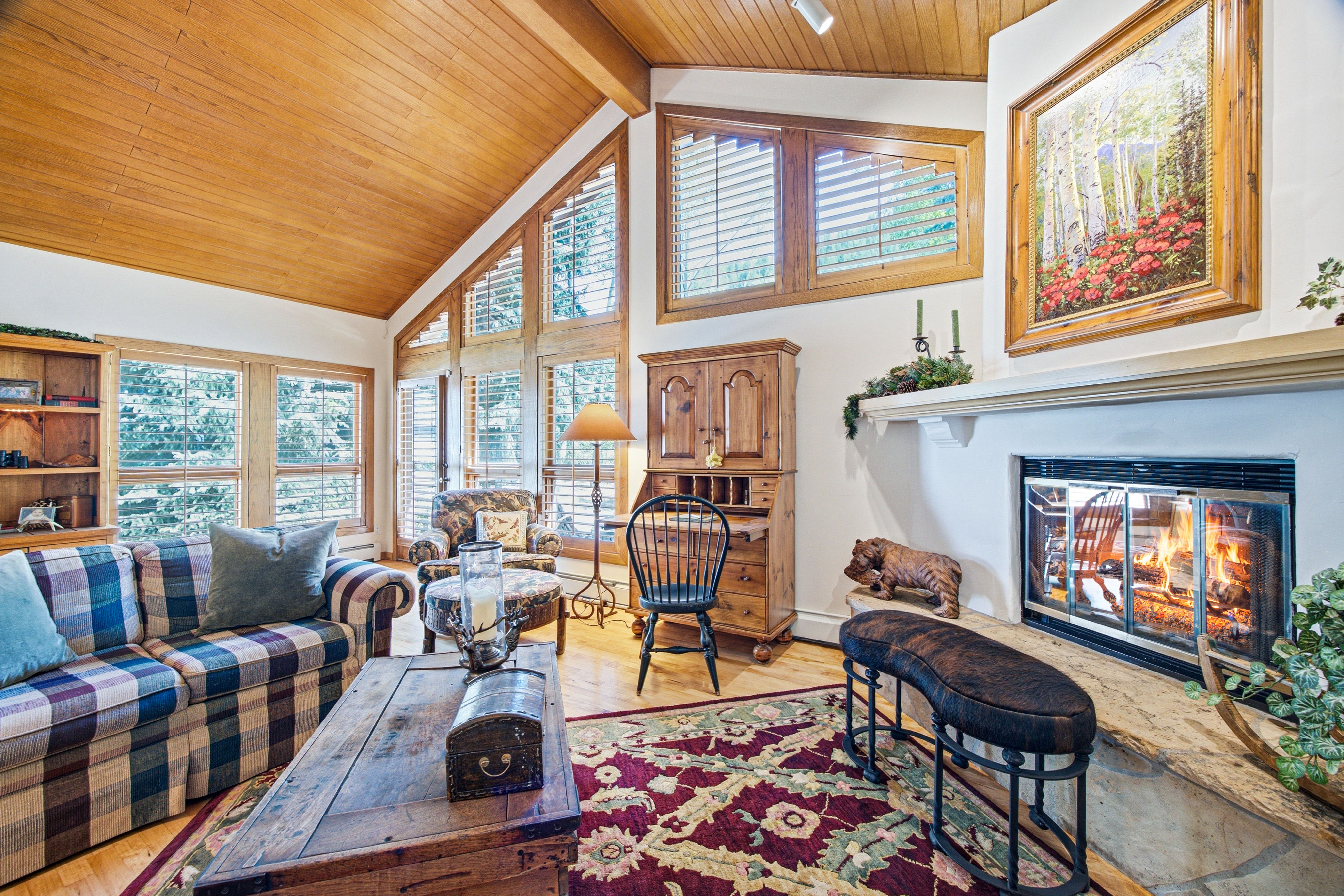  Mountain Residence Positioned at the 13th Fairway of the EagleVail Golf Course - 物件實景