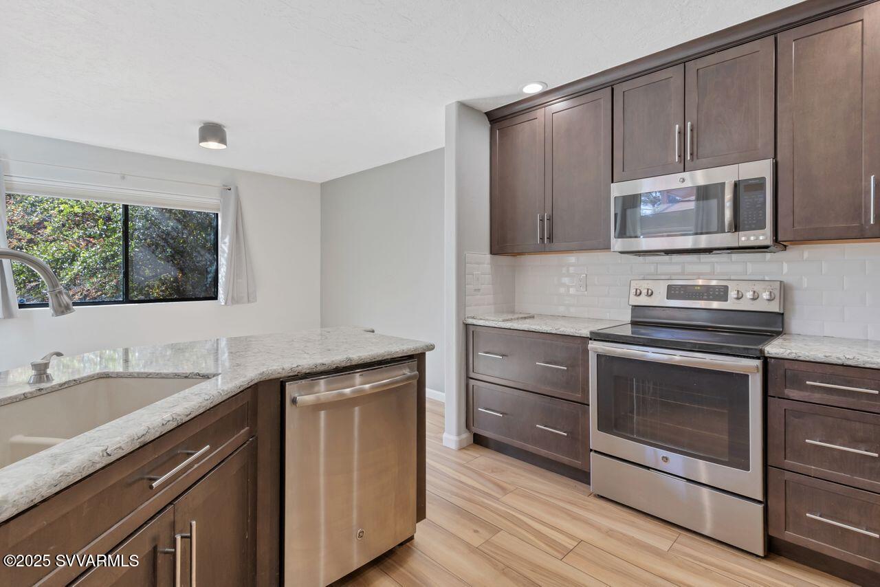 Sedona, Arizona, 86336, United States, 2 Bedrooms Bedrooms, ,2 BathroomsBathrooms,Residential,For Sale,1901388