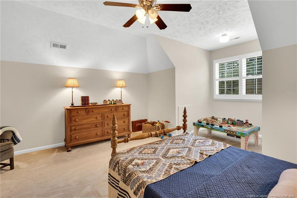 Fayetteville, North Carolina, 28311, United States, 3 Bedrooms Bedrooms, ,5 BathroomsBathrooms,Residential,For Sale,1849788