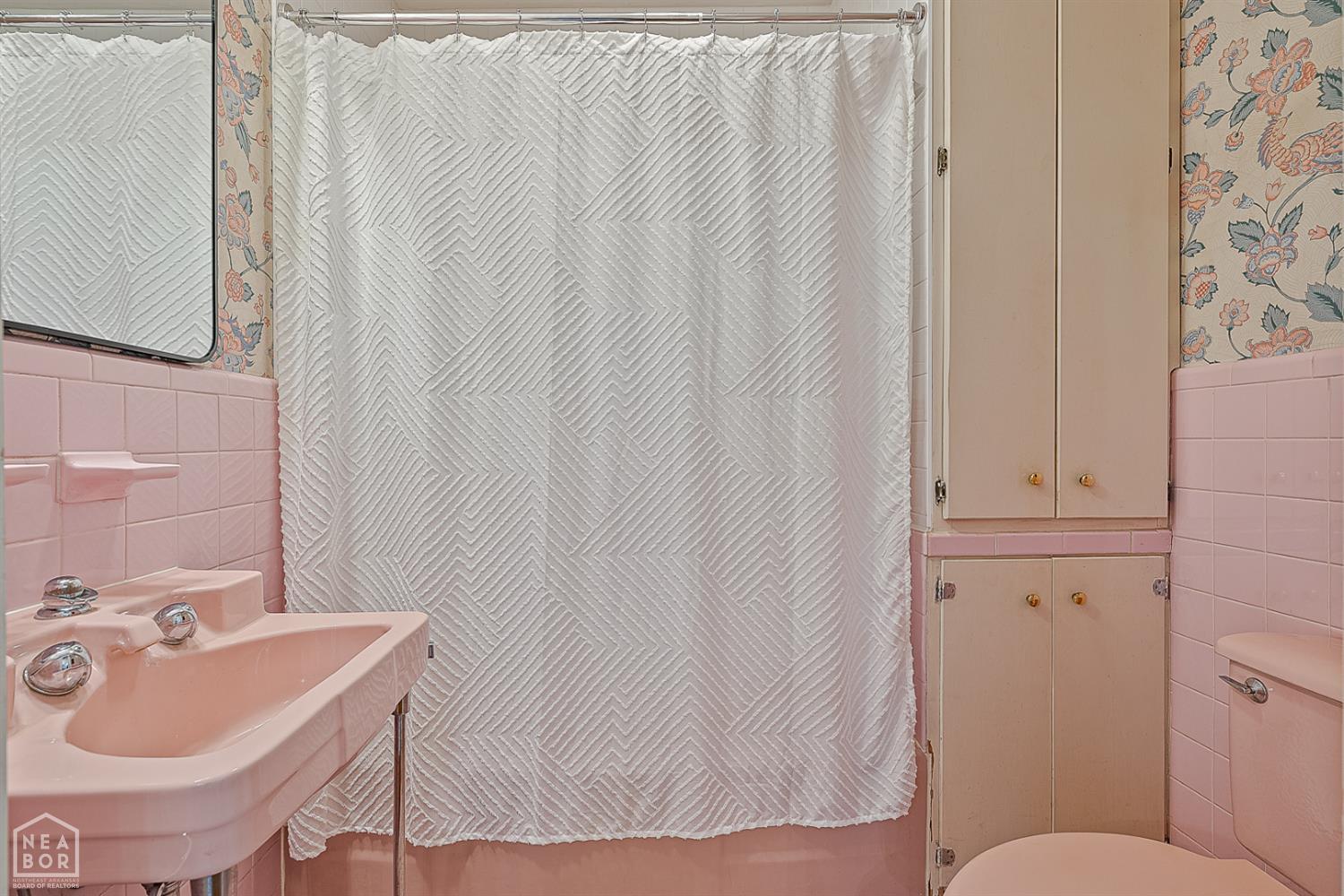 Jonesboro, Arkansas, 72401, United States, 4 Bedrooms Bedrooms, ,3 BathroomsBathrooms,Residential,For Sale,1980700