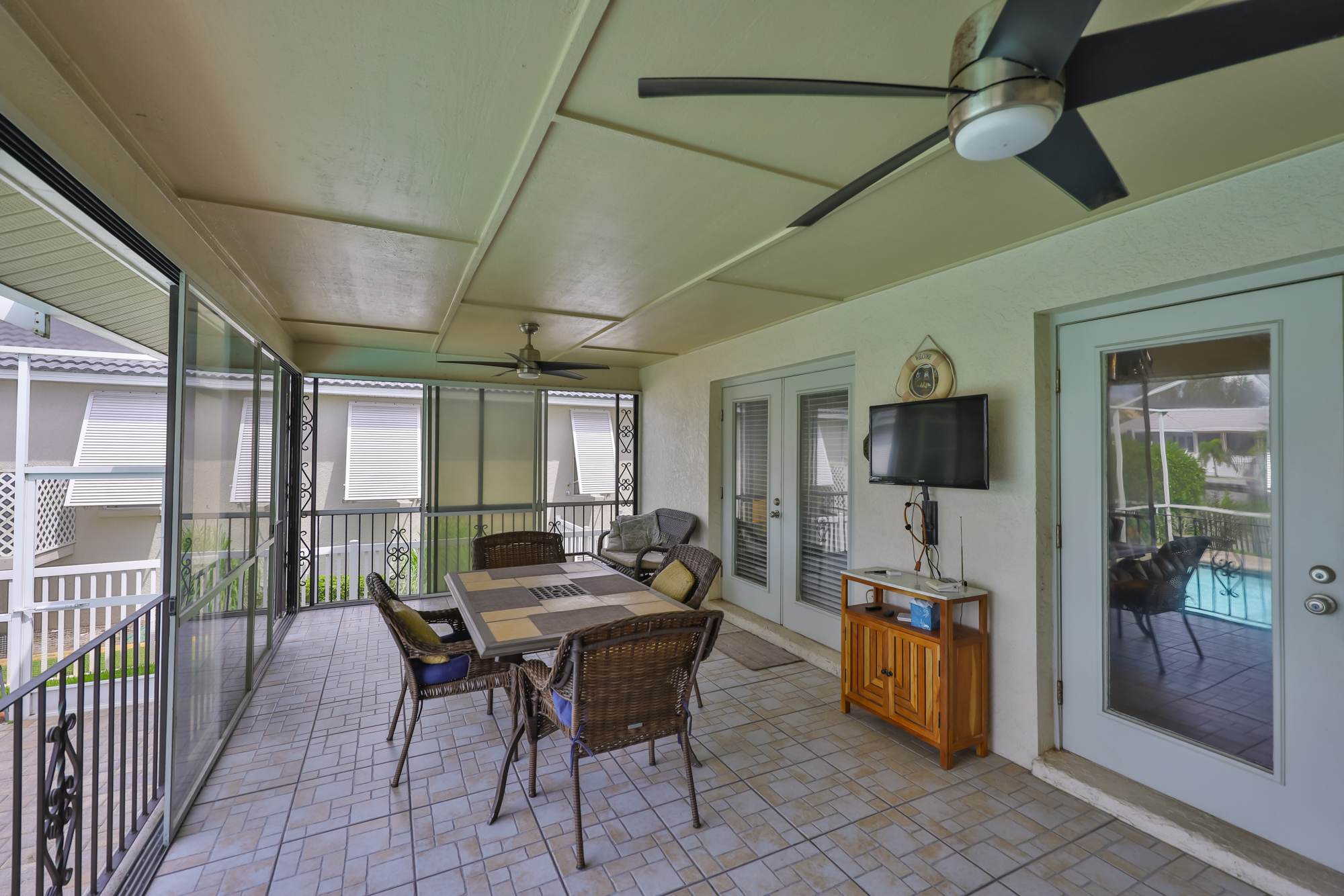 Apollo Beach, Florida, 33572, United States, 4 Bedrooms Bedrooms, ,3 BathroomsBathrooms,Residential,For Sale,1976005