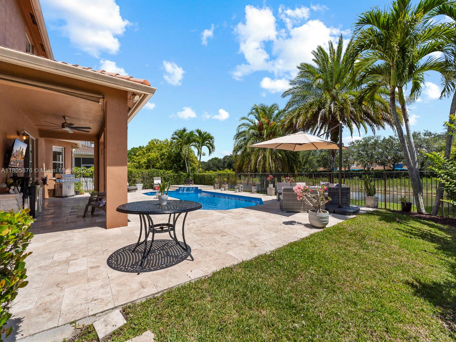 Weston, Florida, 33332, United States, 5 Bedrooms Bedrooms, ,5 BathroomsBathrooms,Residential,For Sale,1826480