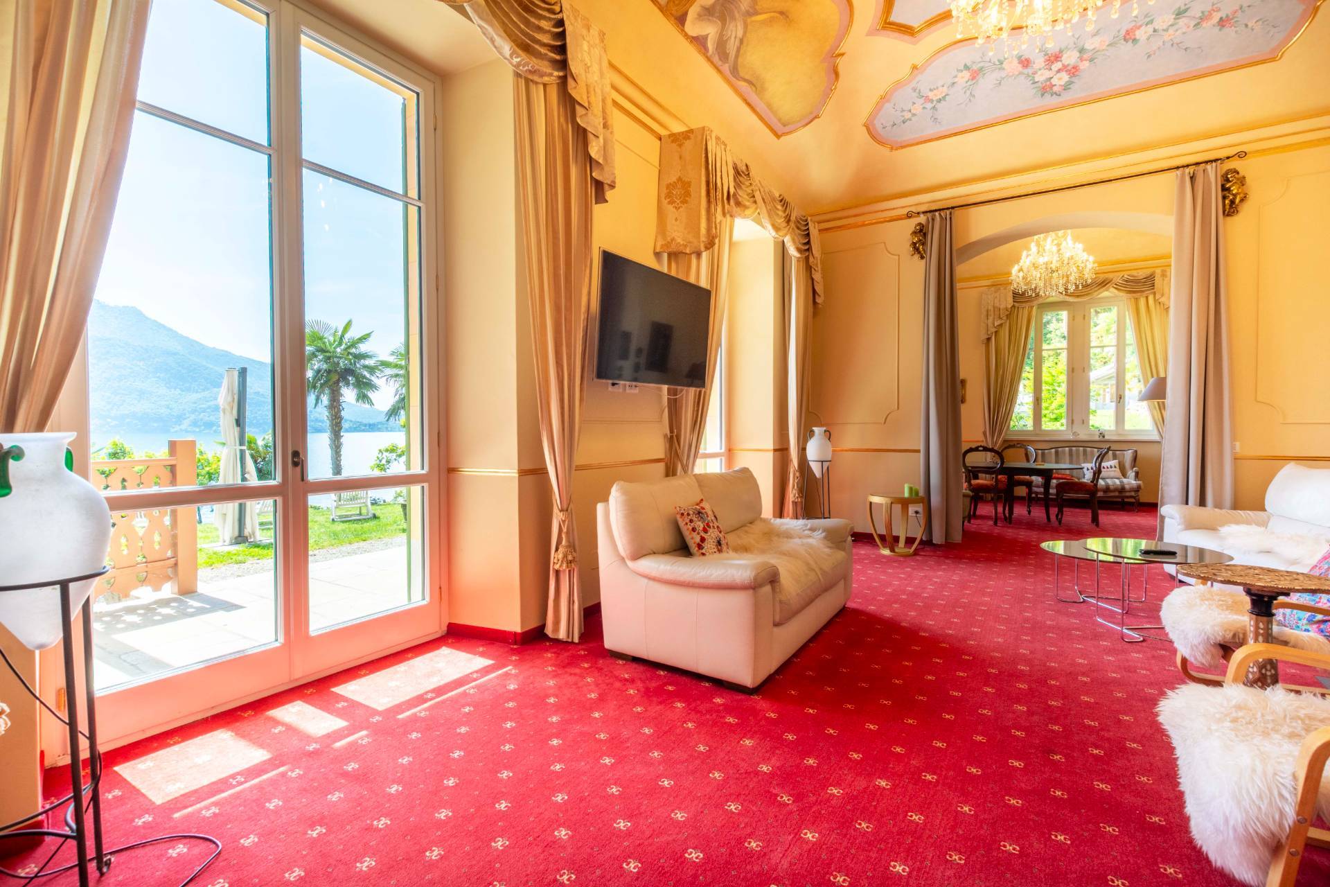 Ghiffa, Verbano-Cusio-Ossola, 28055, IT, 9 Bedrooms Bedrooms, ,11 BathroomsBathrooms,Residential,For Sale,1829137