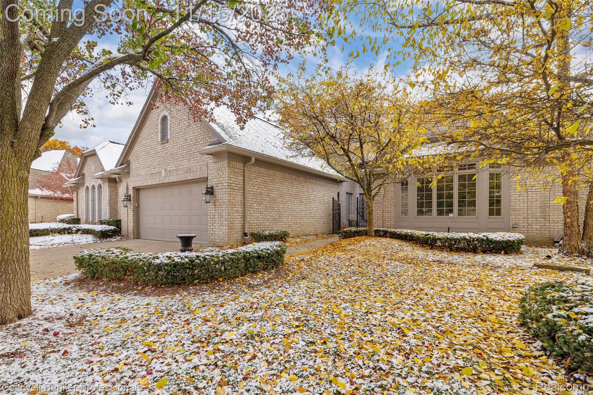 Clarkston, Michigan, 48348, United States, 4 Bedrooms Bedrooms, ,4 BathroomsBathrooms,Residential,For Sale,1992858