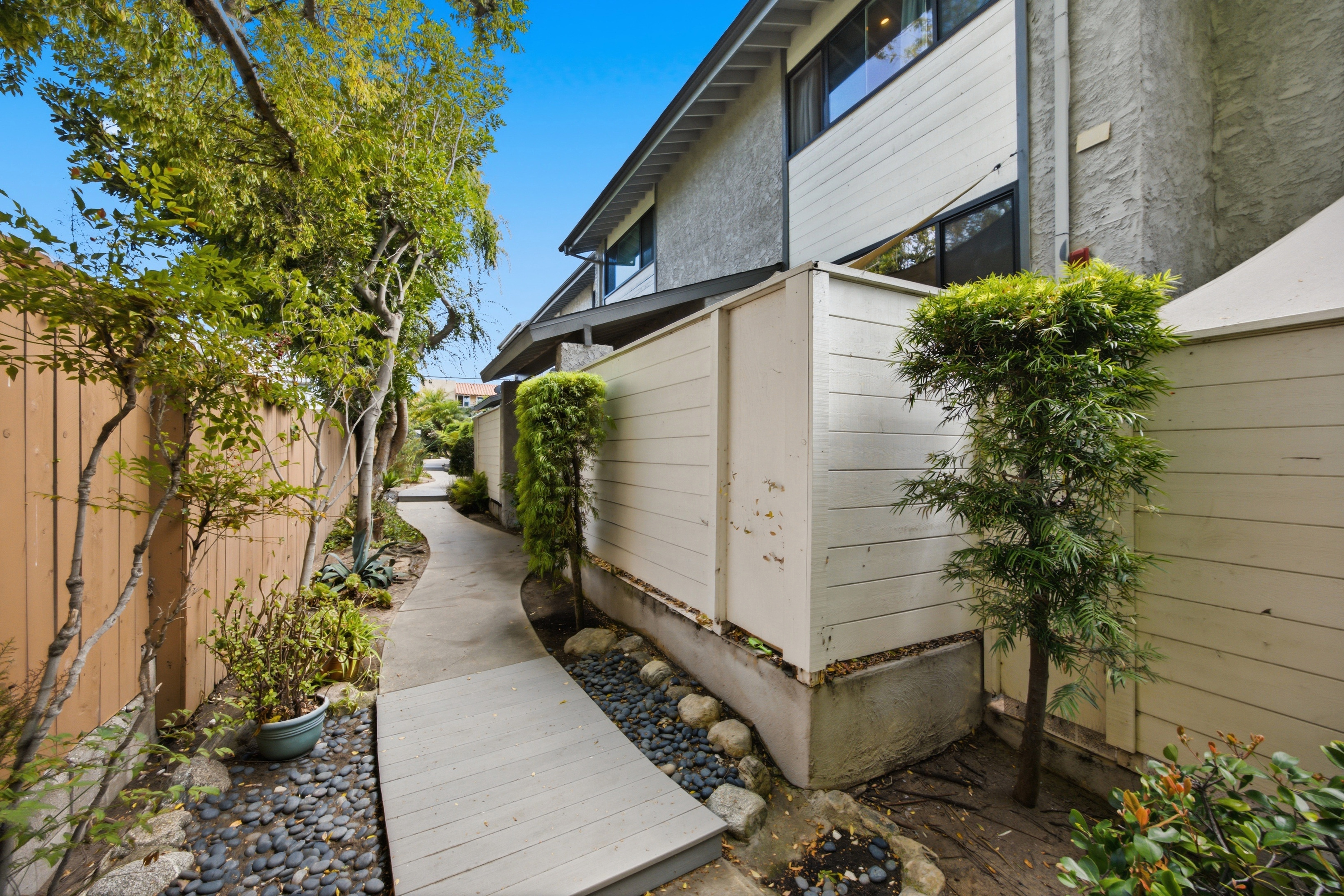  1915 Rockefeller Lane #E, Redondo Beach, CA 90278 - 物件實景