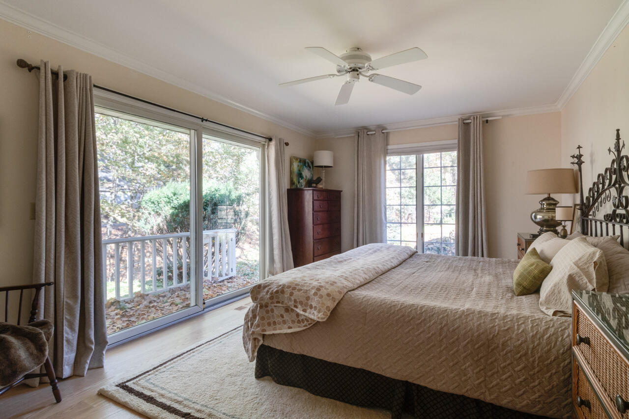 Fennville, Michigan, 49408, United States, 9 Bedrooms Bedrooms, ,10 BathroomsBathrooms,Residential,For Sale,1992421