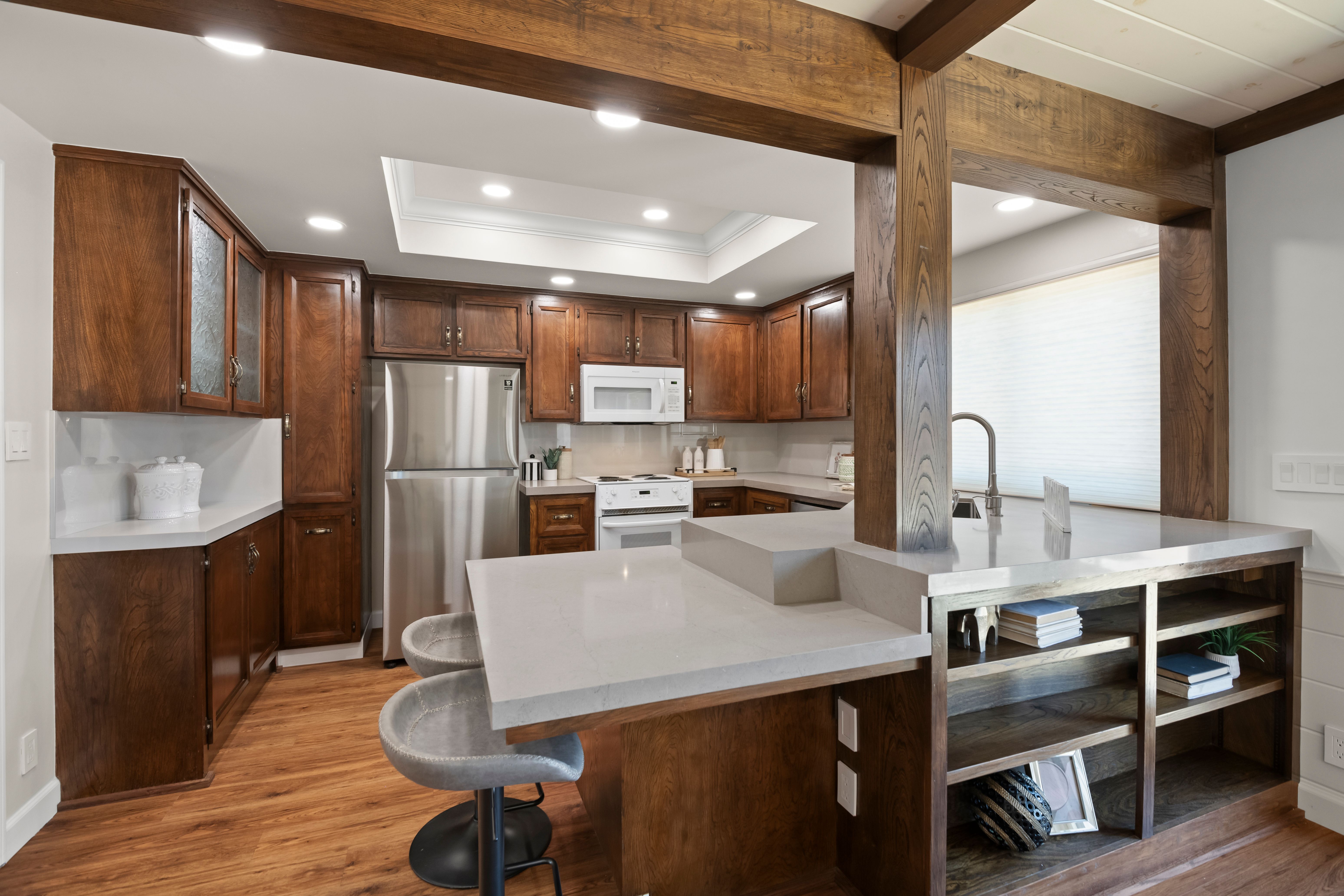  Warm, Welcoming, and Wonderfully Updated in the Heart of Cambrian - 物件實景