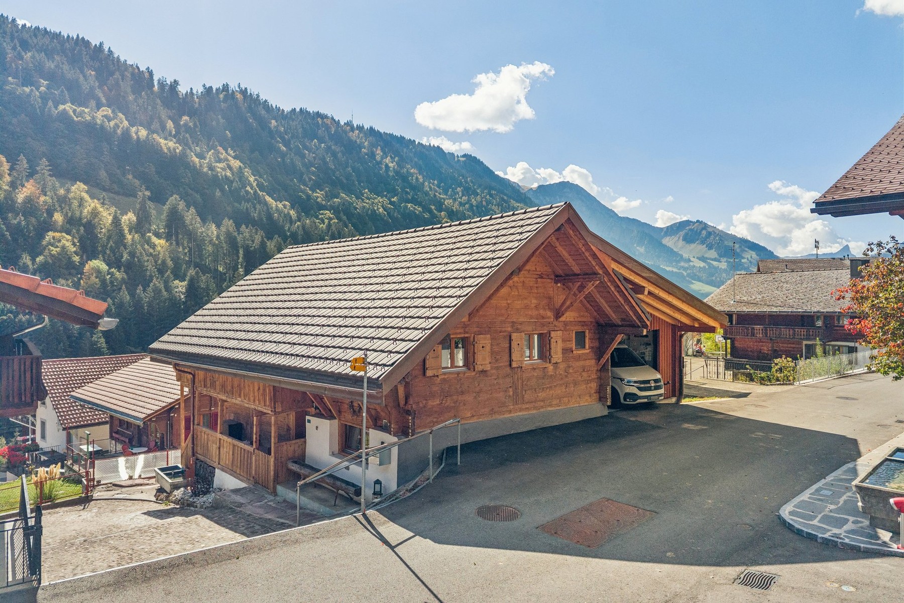  Authentic, fully renovated 4.5-room chalet - 物件實景