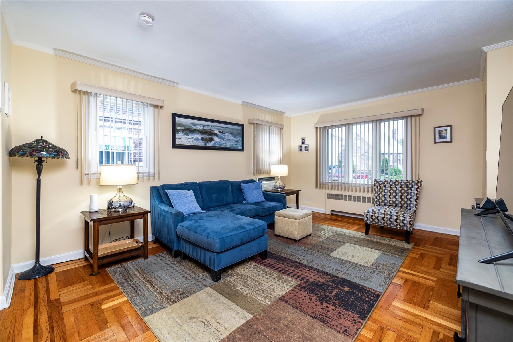  82-46 256th Street, Floral Park, NY, 11004 - 物件實景