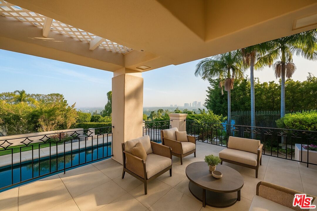 Beverly Hills, California, 90210, United States, 5 Bedrooms Bedrooms, ,4 BathroomsBathrooms,Residential,For Sale,1991118