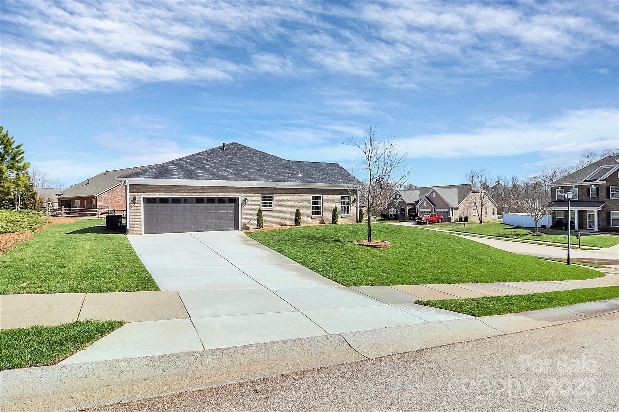 Rock Hill, South Carolina, 29732, United States, 4 Bedrooms Bedrooms, ,3 BathroomsBathrooms,Residential,For Sale,1728805
