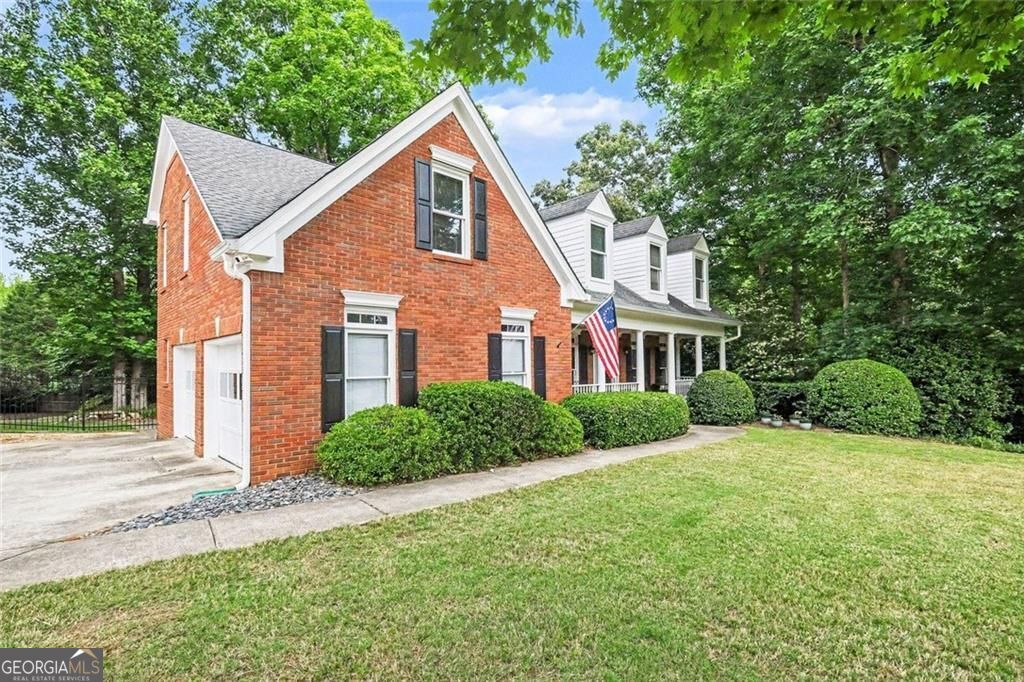 Buford, Georgia, 30519, United States, 5 Bedrooms Bedrooms, ,5 BathroomsBathrooms,Residential,For Sale,2044951