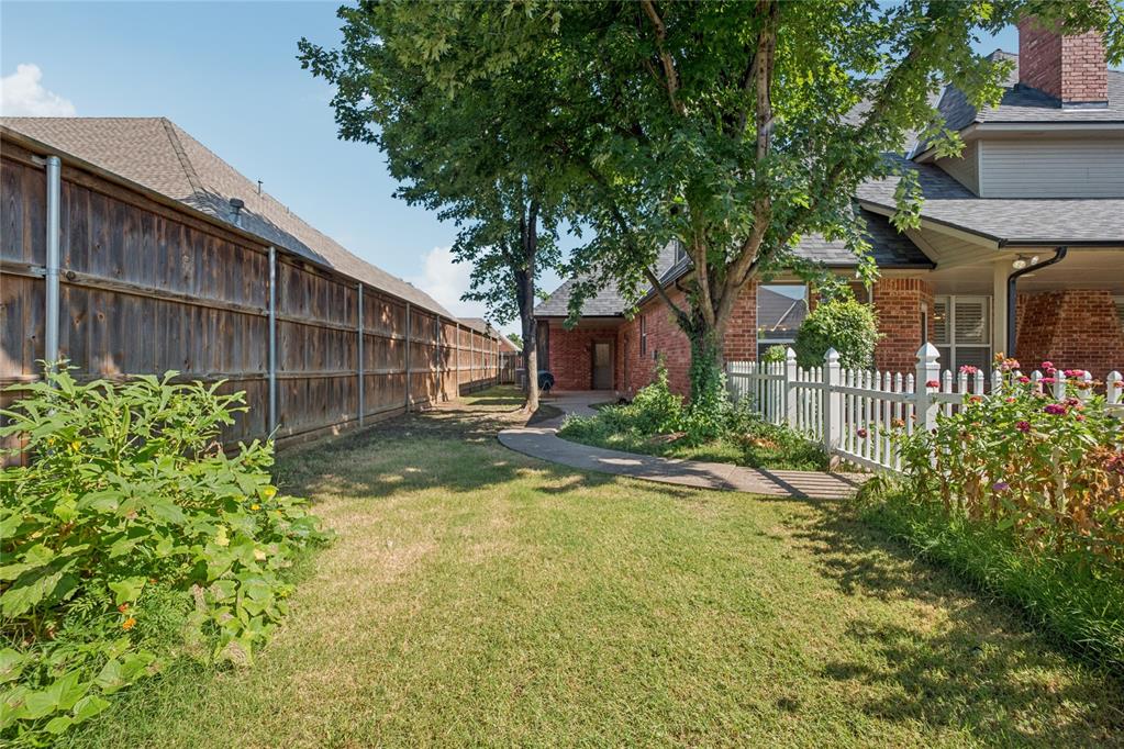 Edmond, Oklahoma, 73013, United States, 4 Bedrooms Bedrooms, ,5 BathroomsBathrooms,Residential,For Sale,1912730