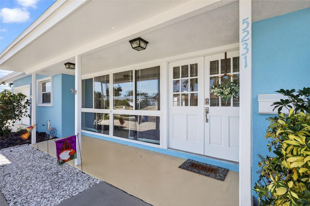 St Petersburg, Florida, 33711, United States, 3 Bedrooms Bedrooms, ,2 BathroomsBathrooms,Residential,For Sale,1989054