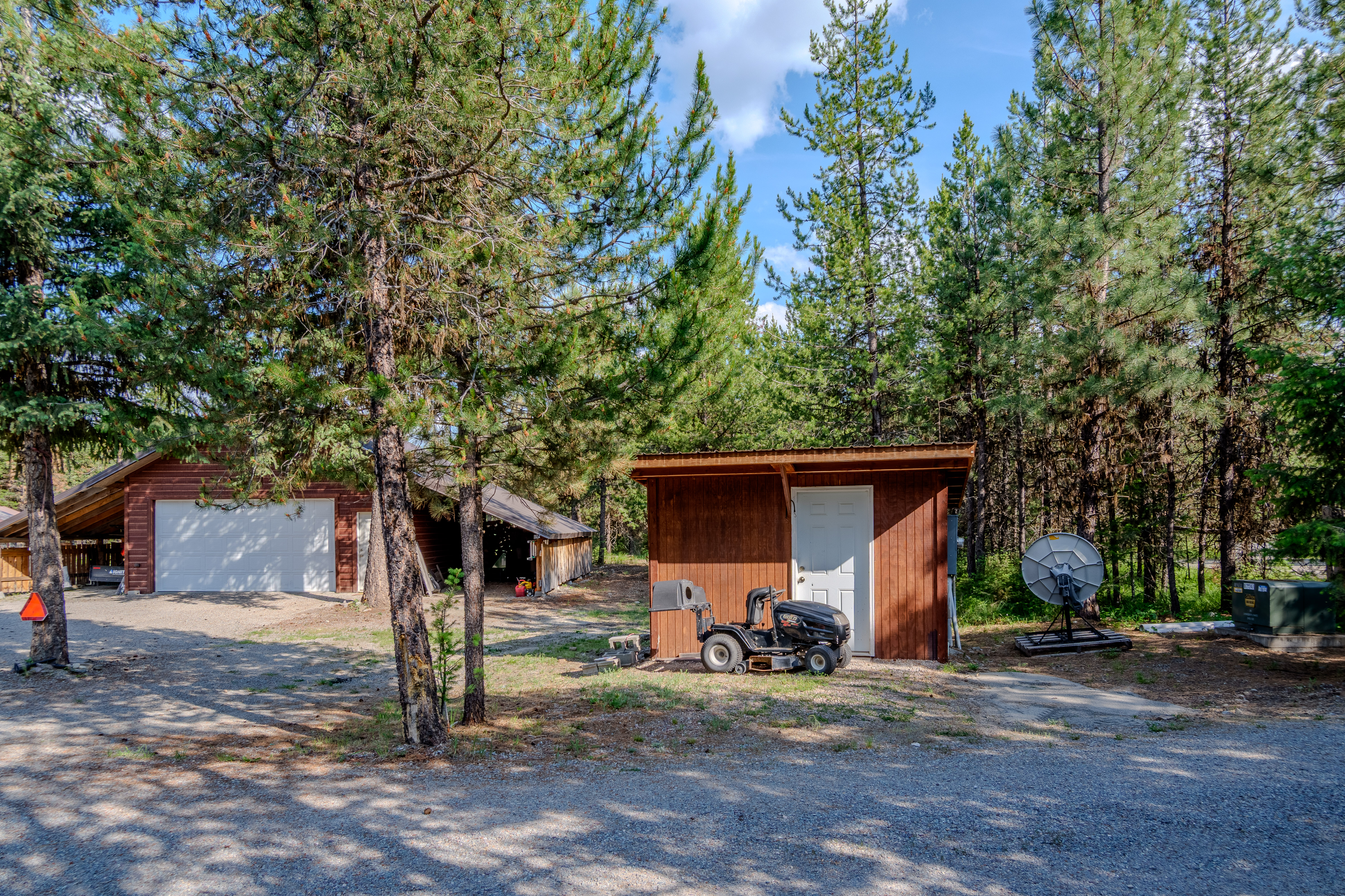 Libby, Montana, 59923, United States, 2 Bedrooms Bedrooms, ,1 BathroomBathrooms,Residential,For Sale,1882084
