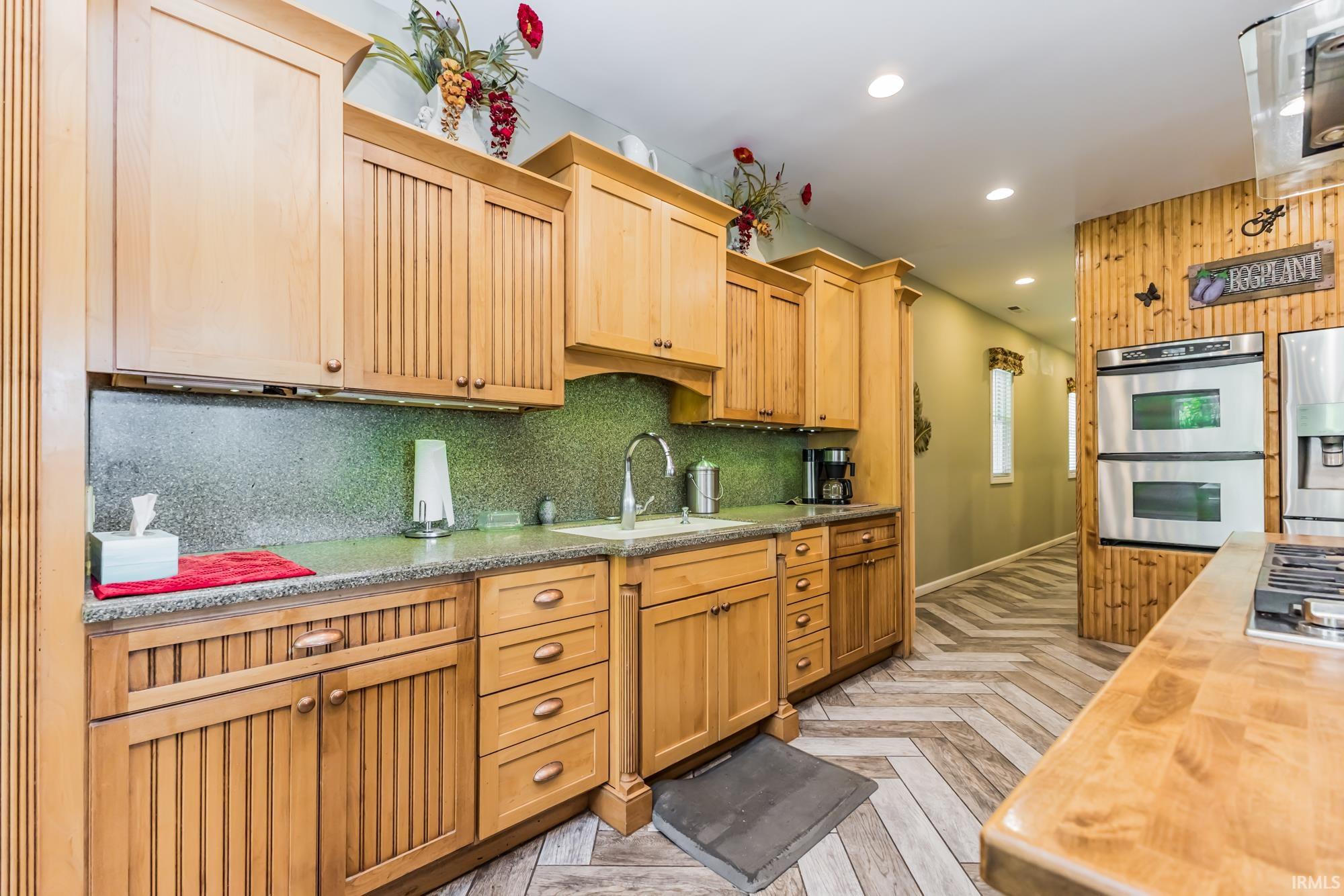 Angola, Indiana, 46730, United States, 6 Bedrooms Bedrooms, ,6 BathroomsBathrooms,Residential,For Sale,1973730