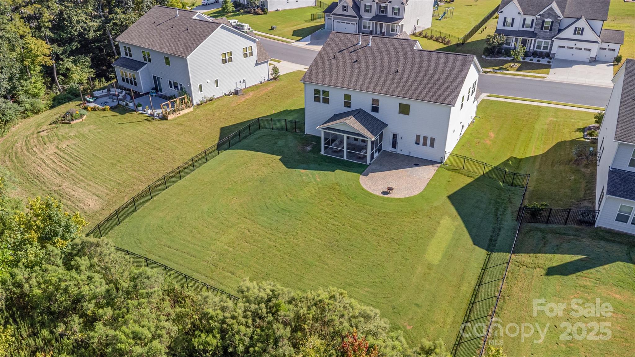Waxhaw, North Carolina, 28173, United States, 5 Bedrooms Bedrooms, ,5 BathroomsBathrooms,Residential,For Sale,1940426