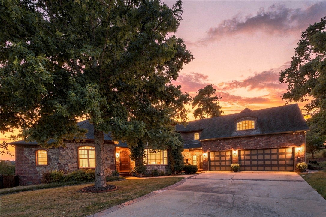 Provence Pl, Bentonville, AR 72712