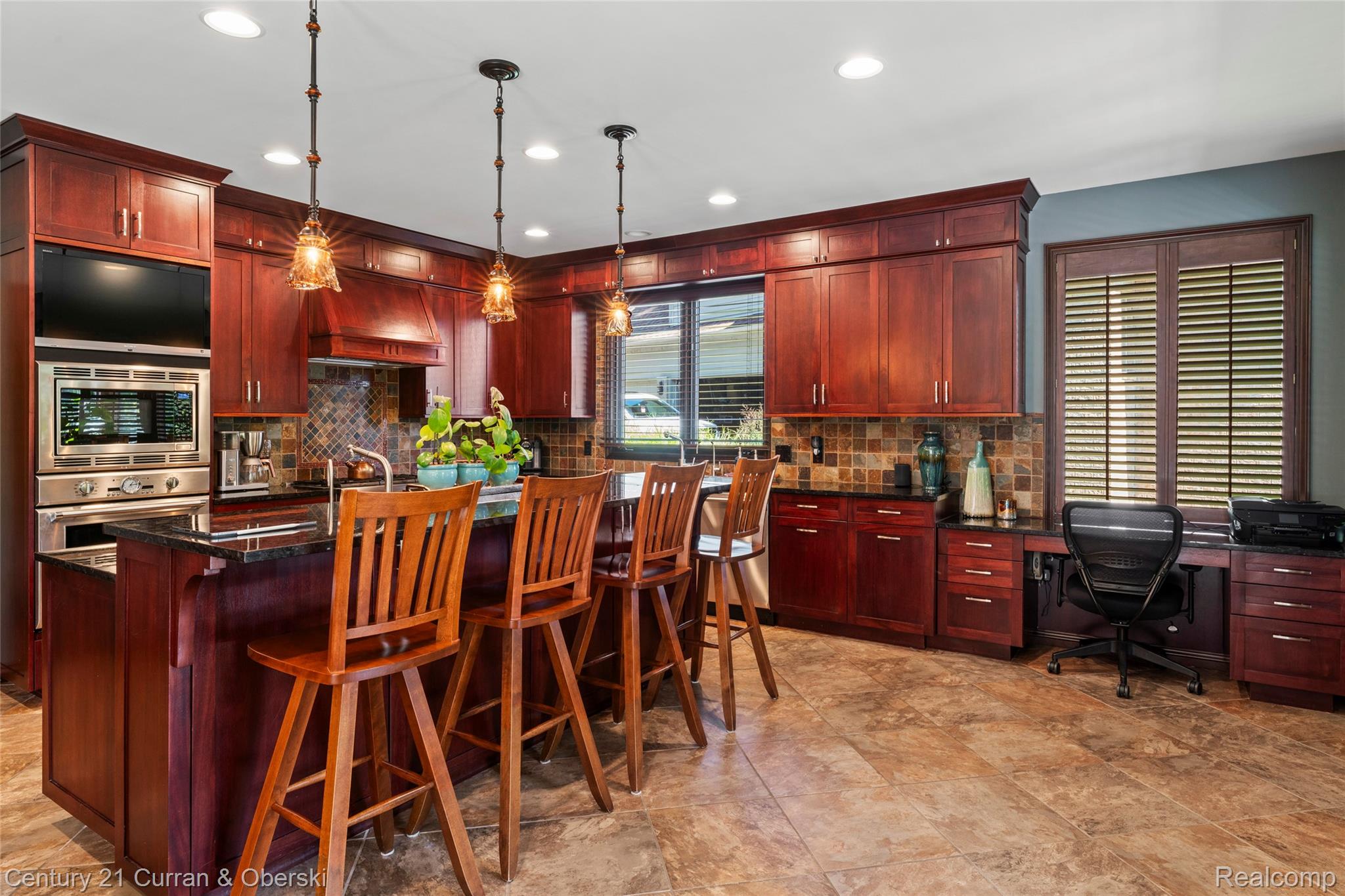 Commerce Charter Township, Michigan, 48382, United States, 4 Bedrooms Bedrooms, ,5 BathroomsBathrooms,Residential,For Sale,1974674