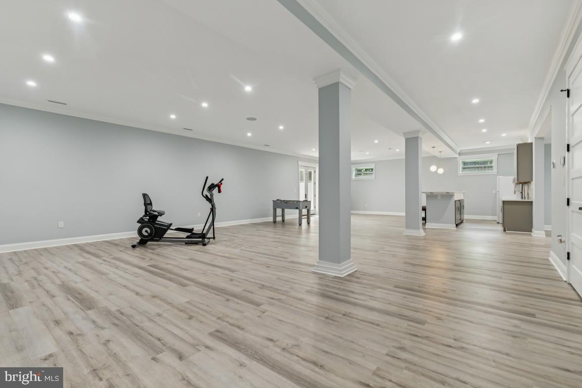 Alexandria, Virginia, 22312, United States, 7 Bedrooms Bedrooms, ,8 BathroomsBathrooms,Residential,For Sale,1904380