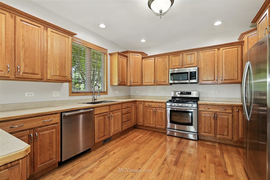 Plainfield, Illinois, 60586, United States, 5 Bedrooms Bedrooms, ,3 BathroomsBathrooms,Residential,For Sale,1927144