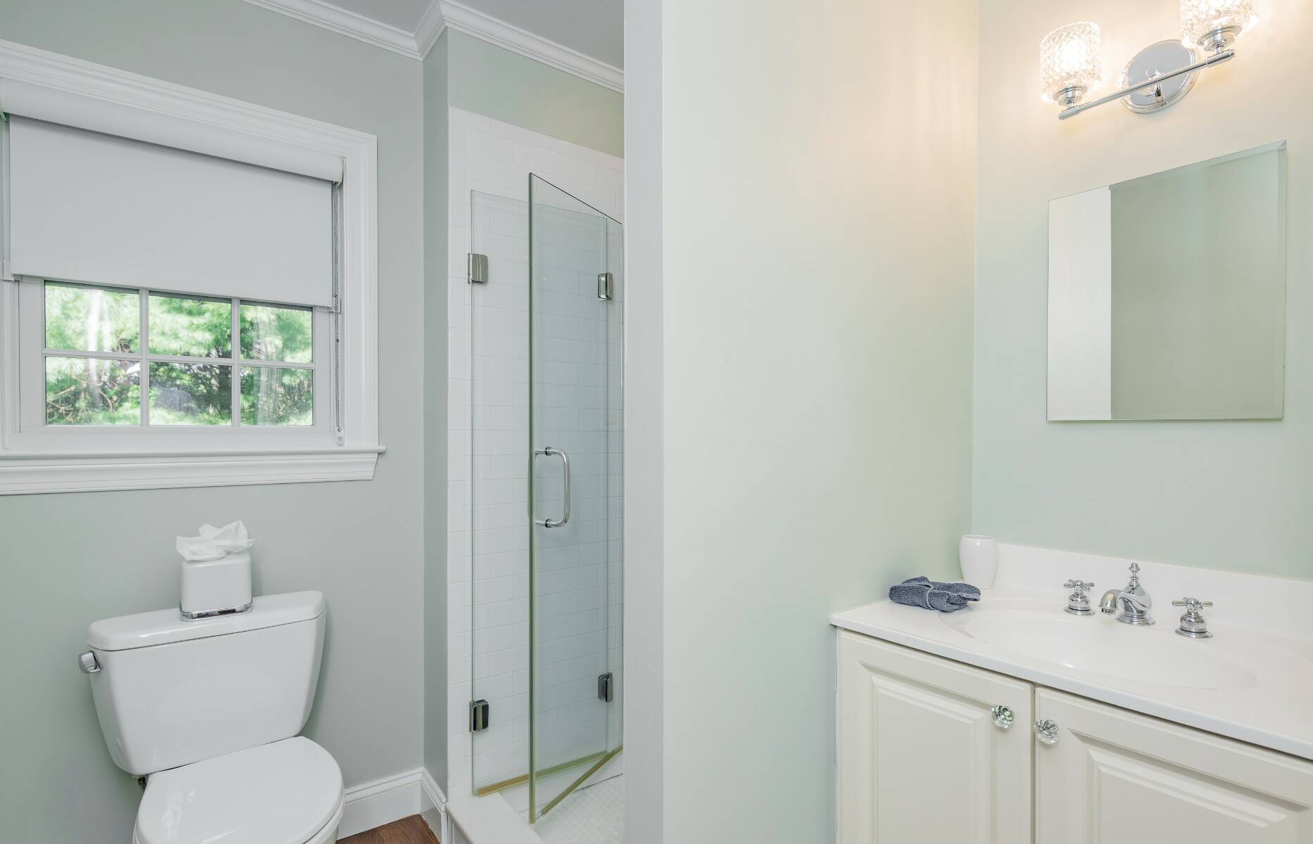  Sag Harbor Village Traditional Minutes to Town and Haven