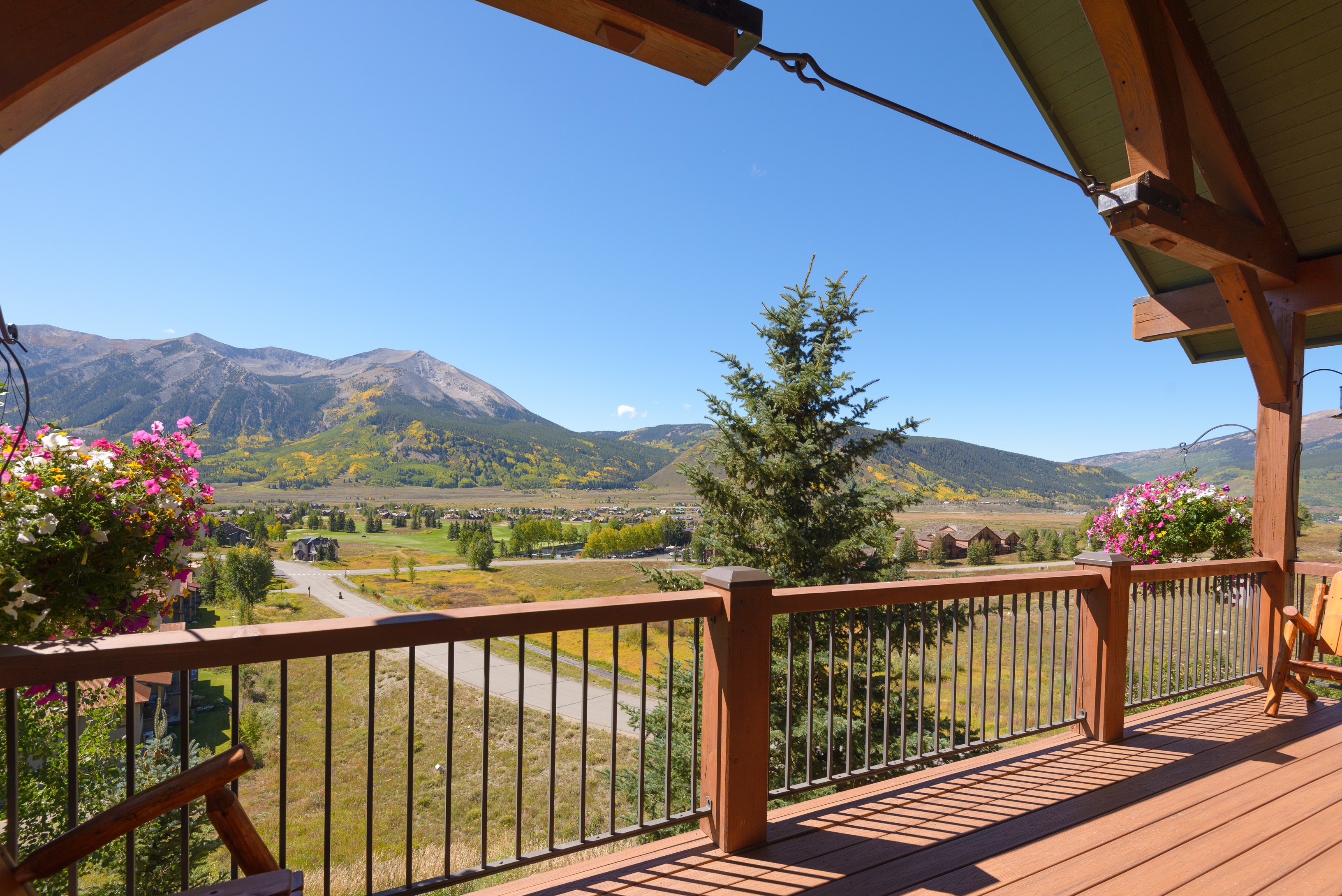 Crested Butte, Colorado, 81224, United States, 4 Bedrooms Bedrooms, ,5 BathroomsBathrooms,Residential,For Sale,1746865