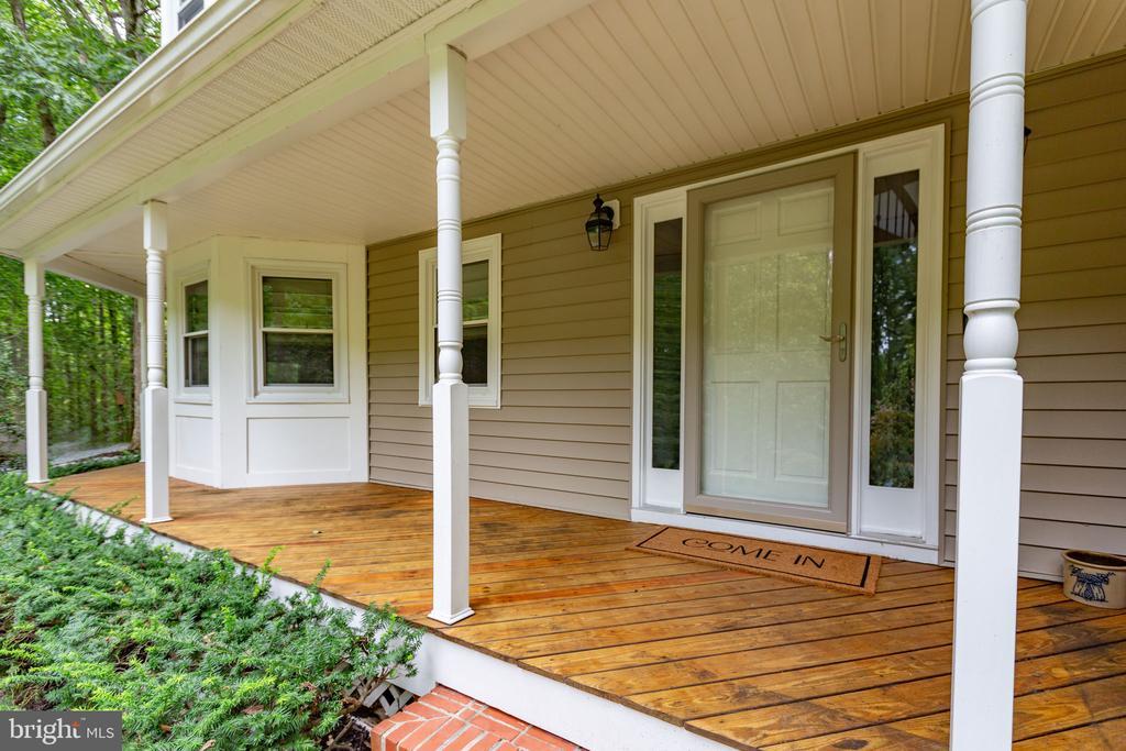 Stafford, Virginia, 22554, United States, 4 Bedrooms Bedrooms, ,4 BathroomsBathrooms,Residential,For Sale,1918482