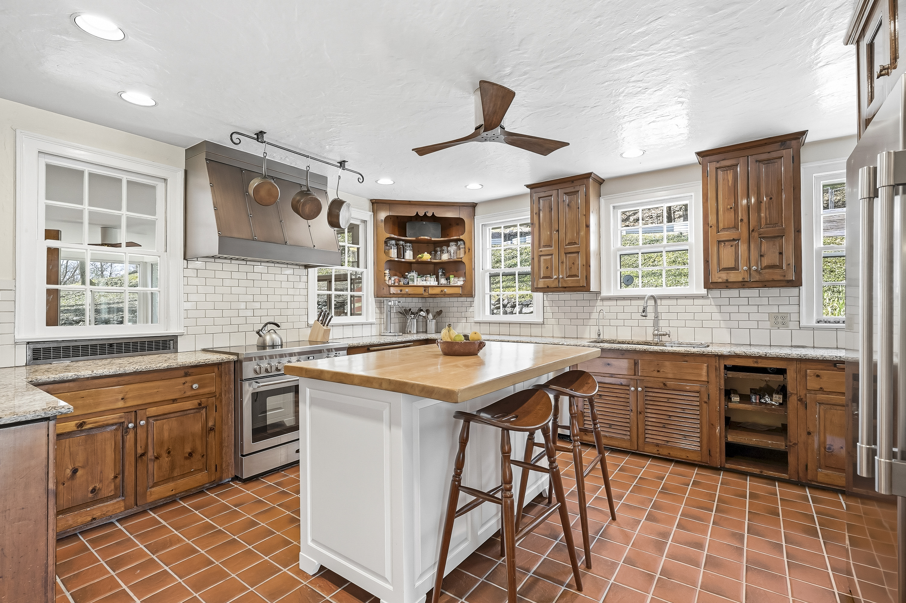  Rare chance to own a cherished piece of the historic Warburg Estate. - 物件實景