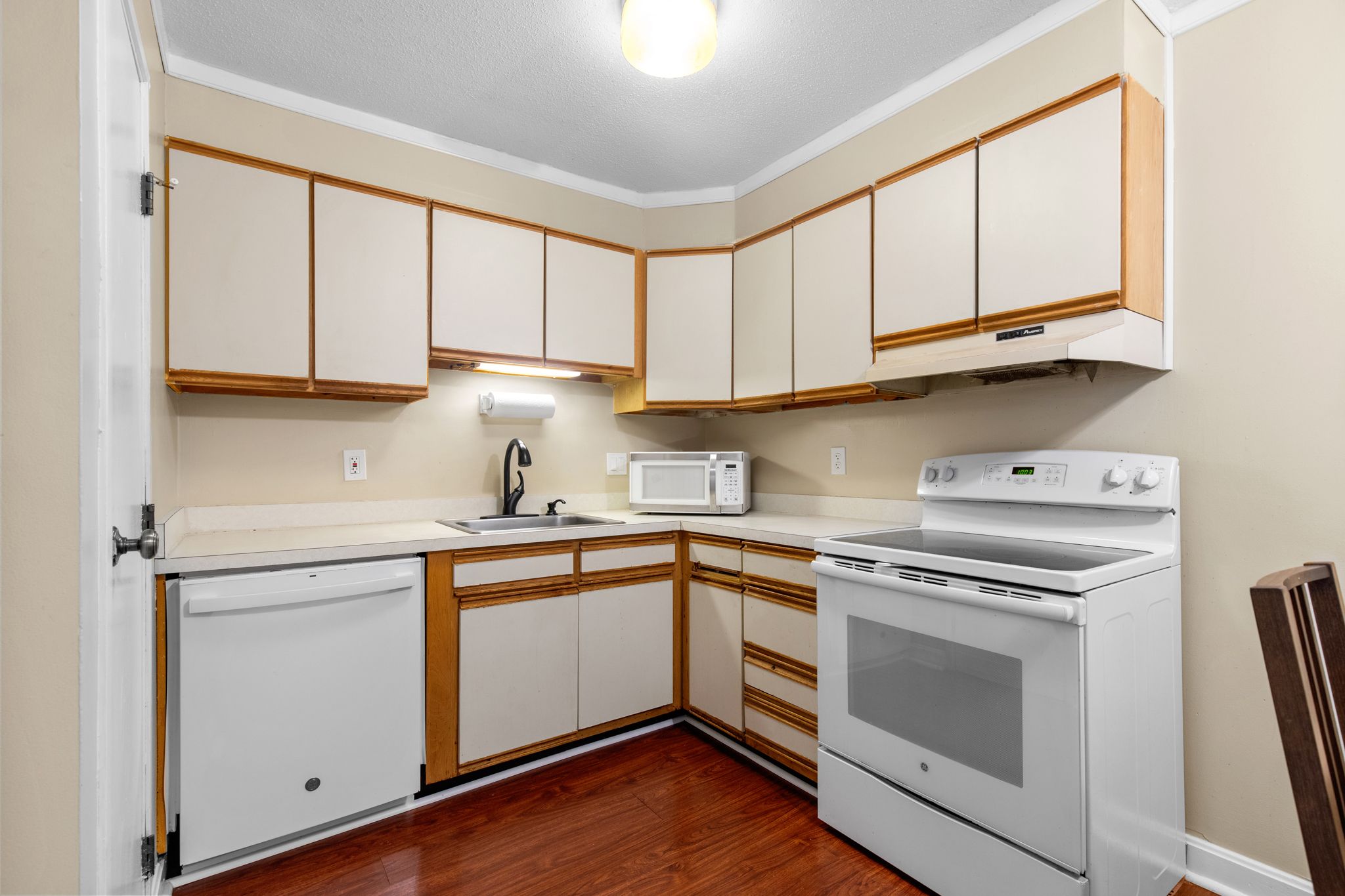  15 Chapel Hill Drive, Unit 12, Plymouth, MA, 02360 - 物件實景